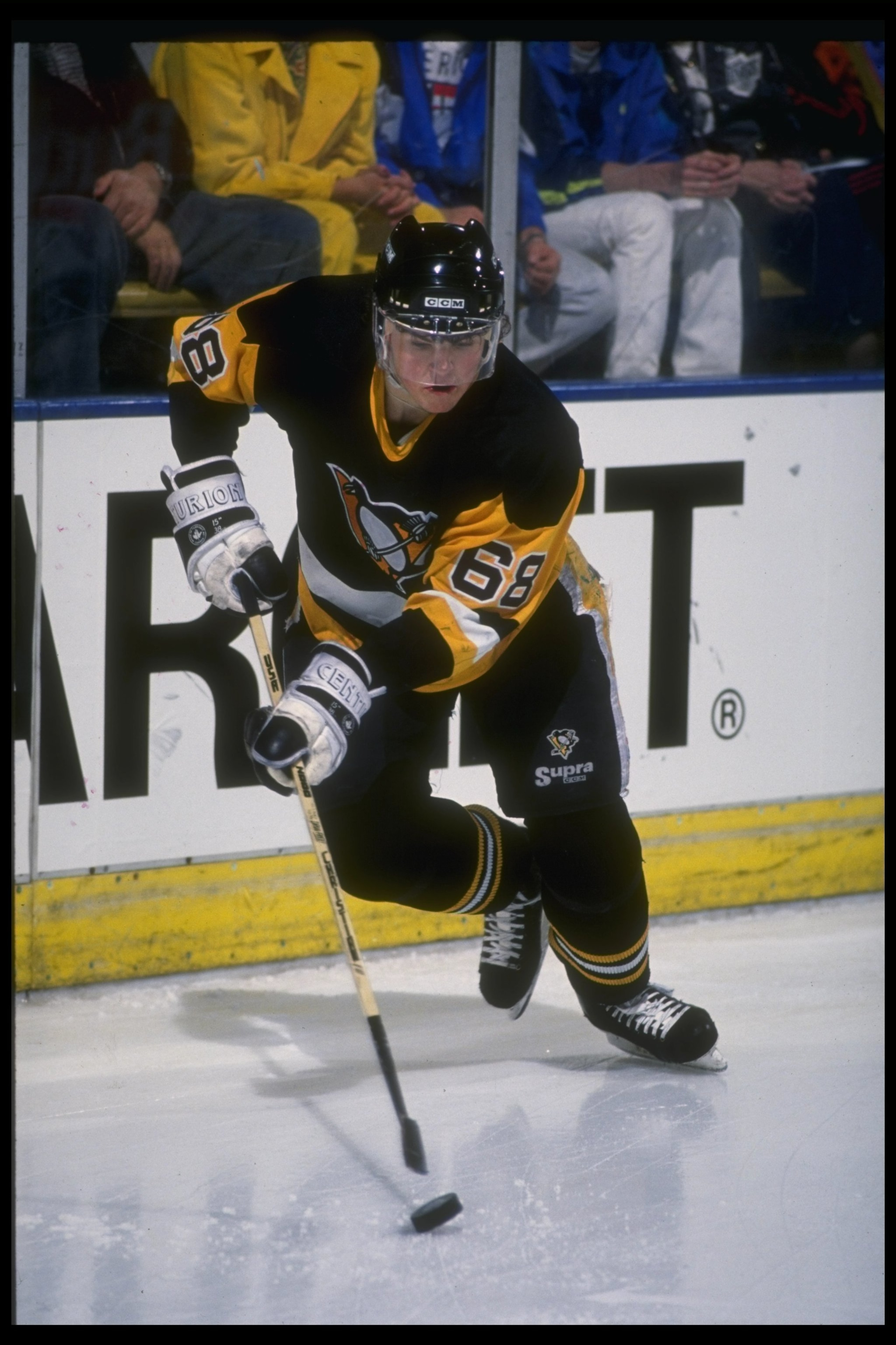 1990-1991: Rightwinger Jaromir Jagr of the Pittsburgh Penguins. Mandatory Credit: Ken Levine /Allsport 1990-1991: Rightwinger Jaromir Jagr of the Pittsburgh Penguins. Mandatory Credit: Ken Levine /Allsport