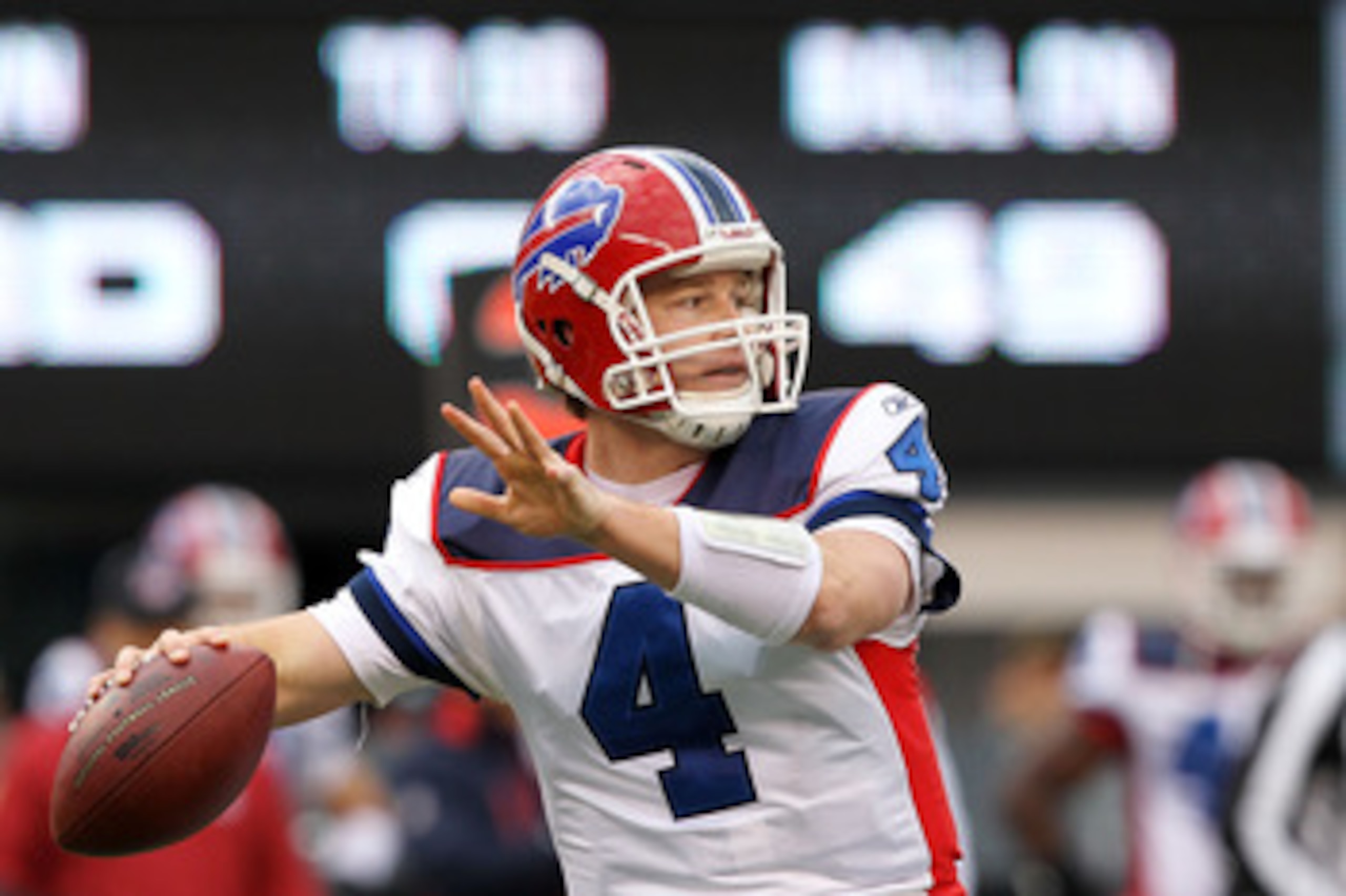 EAST RUTHERFORD, NJ - JANUARY 02: Brian Brohm #4 of the Buffalo Bills passes against the New York Jets at New Meadowlands Stadium on January 2, 2011 in East Rutherford, New Jersey. (Photo by Al Bello/Getty Images) EAST RUTHERFORD, NJ - JANUARY 02: Brian Brohm #4 of the Buffalo Bills passes against the New York Jets at New Meadowlands Stadium on January 2, 2011 in East Rutherford, New Jersey. (Photo by Al Bello/Getty Images)