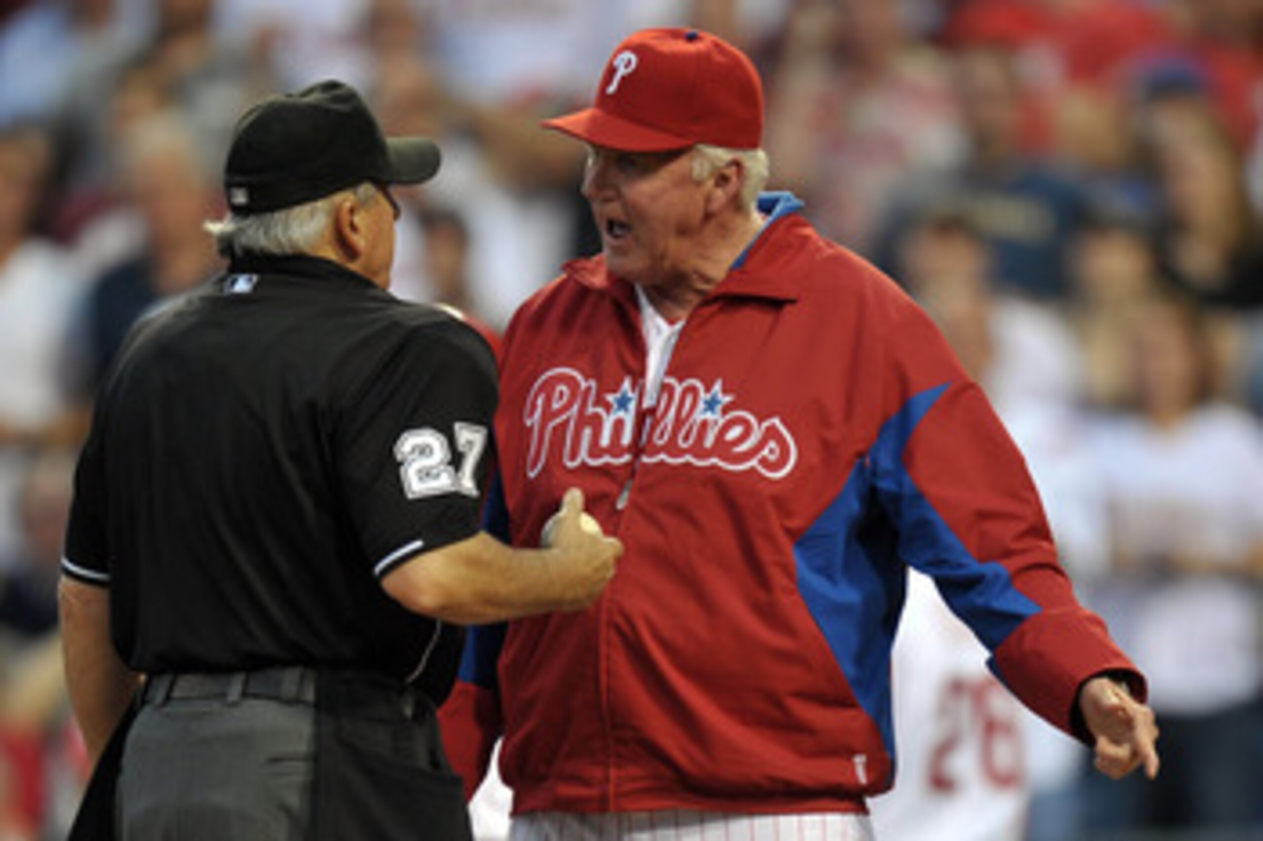 PHILADELPHIA, PA - MAY 23: Manager Charlie Manuel #41 of the Philadelphia Phillies argues with home plate umpire Larry Vanover during the game against the Cincinnati Reds at Citizens Bank Park on May 23, 2011 in Philadelphia, Pennsylvania. (Photo by Drew