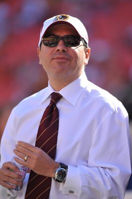 LANDOVER, MD - NOVEMBER 15:  Owner Daniel Snyder of the Washington Redskins surveys the field before the game against the Denver Broncos at FedExField on November 15, 2009 in Landover, Maryland. The Redskins won 27-17. (Photo by Larry French/Getty Images)