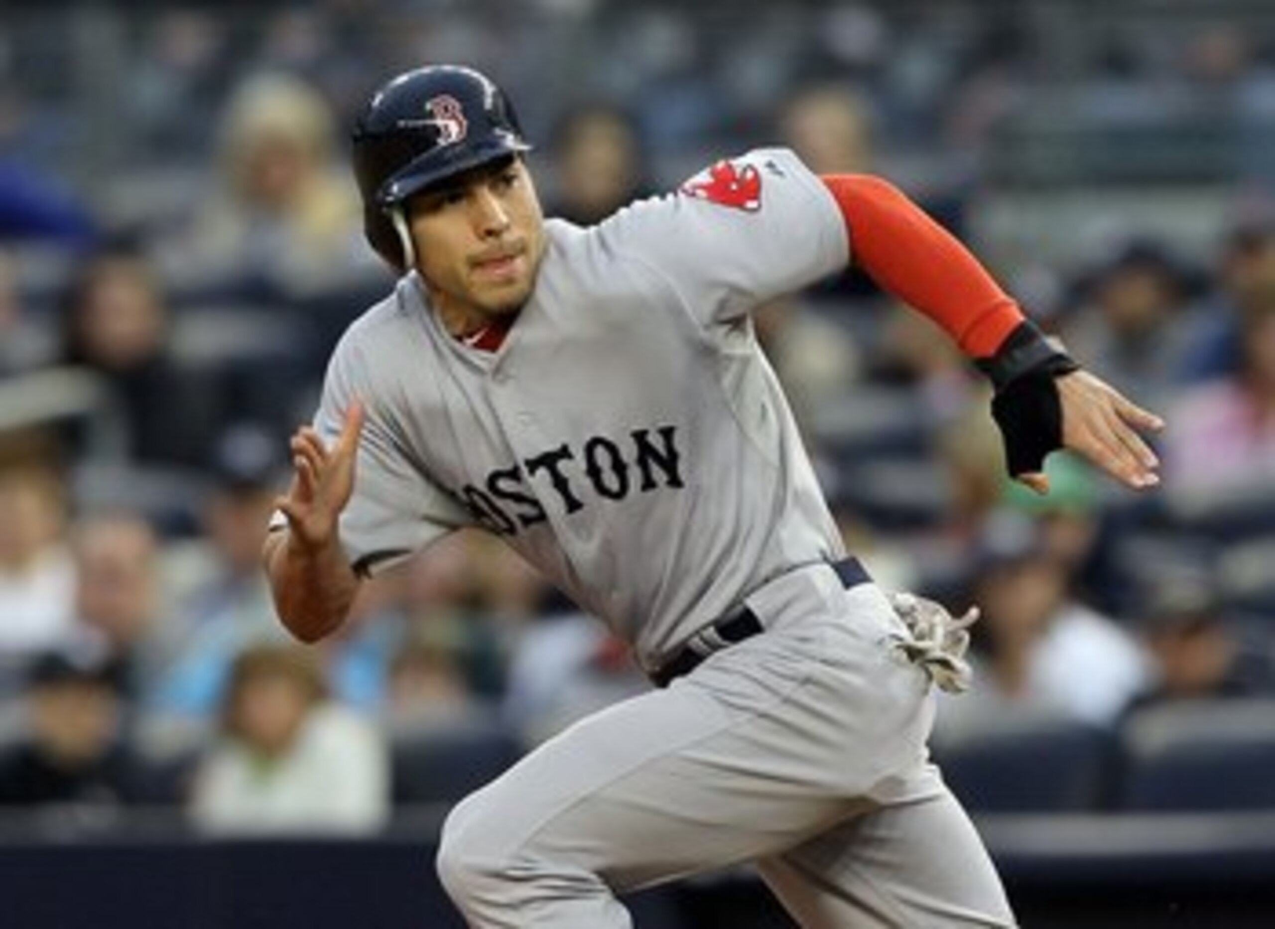 NEW YORK, NY - MAY 14: Jacoby Ellsbury #2 of the Boston Red Sox heads to second base against the New York Yankees on May 14, 2011 at Yankee Stadium in the Bronx borough of New York City. (Photo by Jim McIsaac/Getty Images) NEW YORK, NY - MAY 14: Jacoby Ellsbury #2 of the Boston Red Sox heads to second base against the New York Yankees on May 14, 2011 at Yankee Stadium in the Bronx borough of New York City. (Photo by Jim McIsaac/Getty Images)