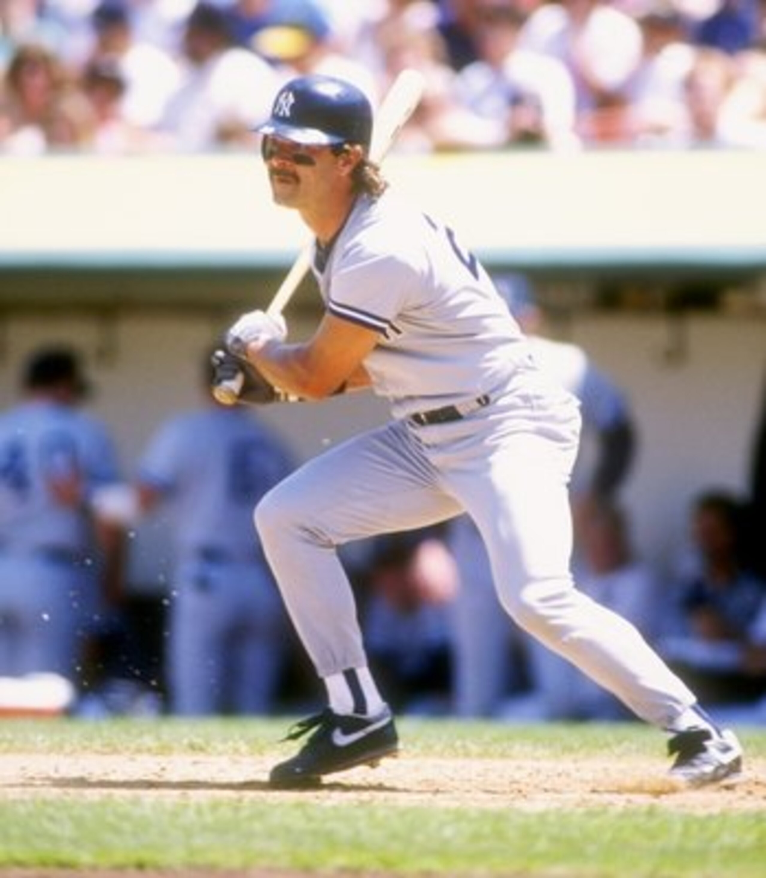 21 Jul 1991: Infielder Don Mattingly of the New York Yankees in action during a game against the Oakland Athletics at Oakland Alameda County Coliseum in Oakland, California. Mandatory Credit: Otto Greule /Allsport 21 Jul 1991: Infielder Don Mattingly of the New York Yankees in action during a game against the Oakland Athletics at Oakland Alameda County Coliseum in Oakland, California. Mandatory Credit: Otto Greule /Allsport