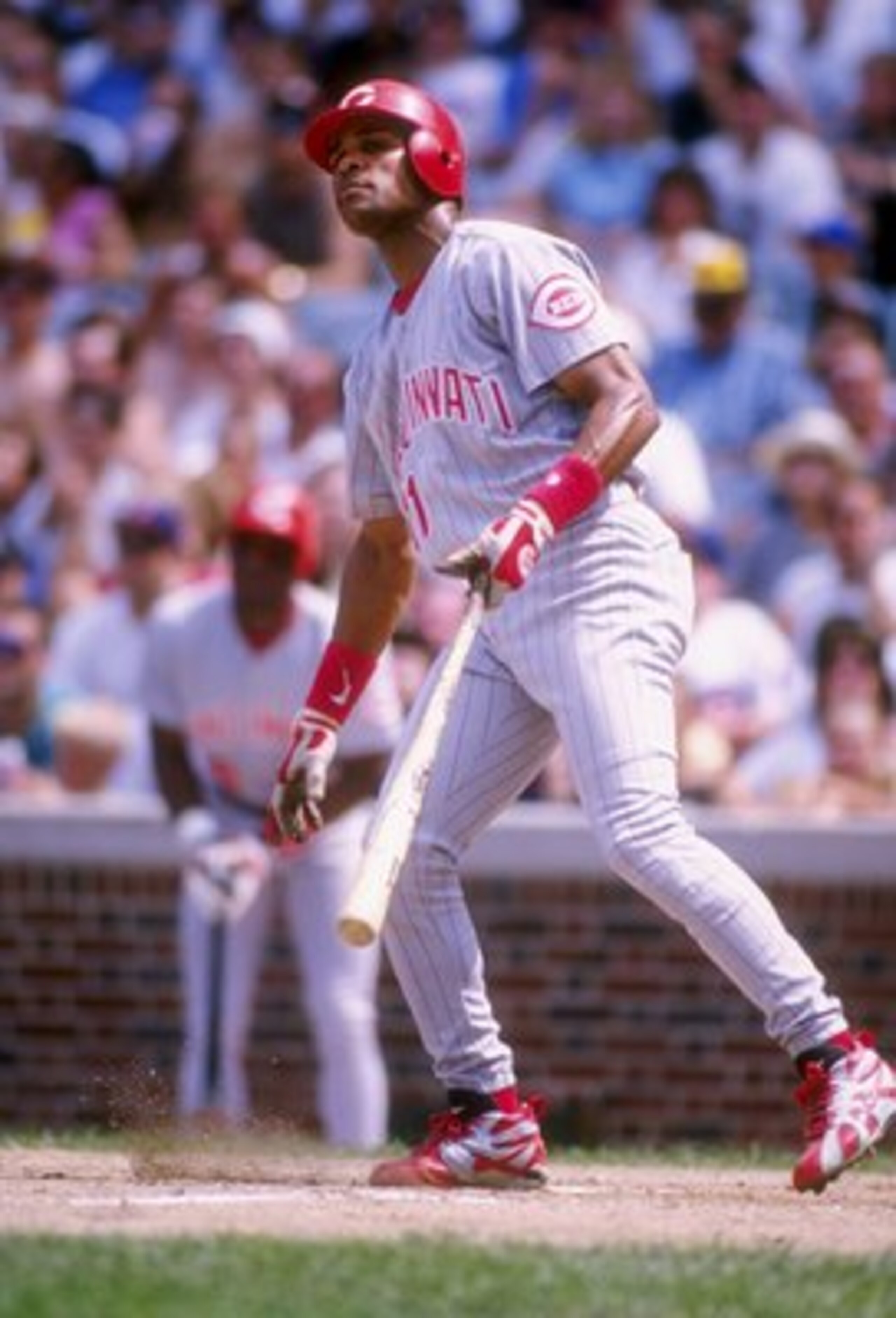 16 Jul 1995: Infielder Barry Larkin of the Cininnati Reds in action during a game against the Chicago Cubs at Wrigley Field in Chicago, Illinois. The Cubs won the game 7-5. Mandatory Credit: Jonathan Daniel /Allsport 16 Jul 1995: Infielder Barry Larkin of the Cininnati Reds in action during a game against the Chicago Cubs at Wrigley Field in Chicago, Illinois. The Cubs won the game 7-5. Mandatory Credit: Jonathan Daniel /Allsport