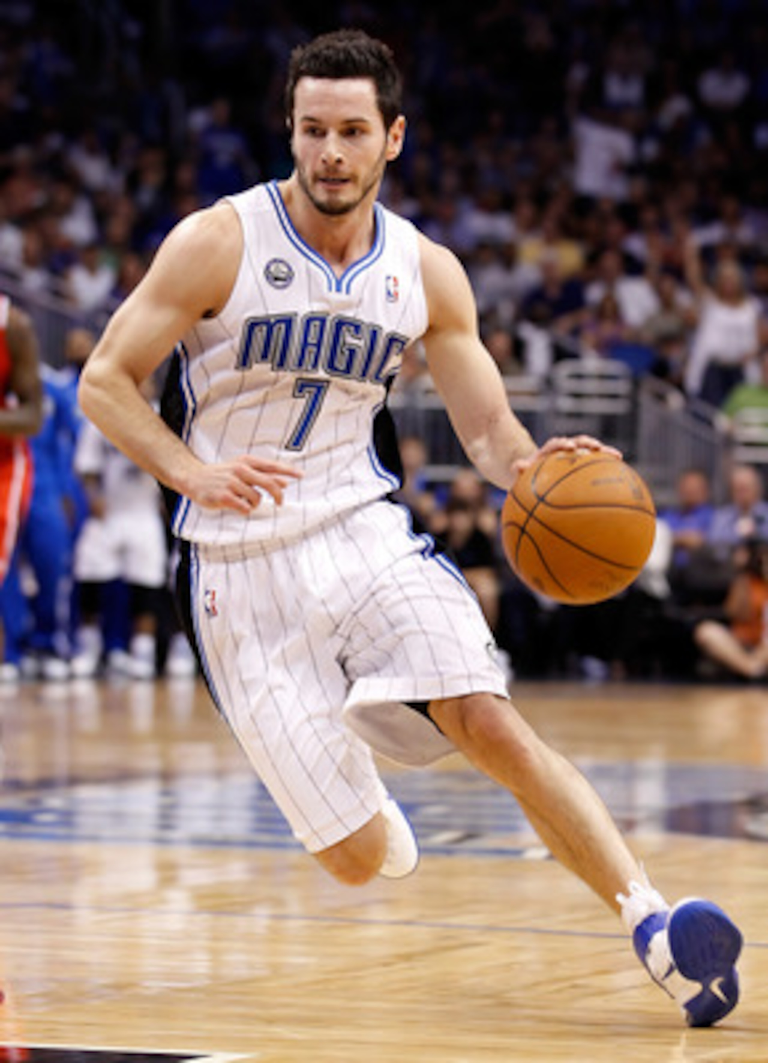 ORLANDO, FL - APRIL 19:  J.J. Redick #7 of the Orlando Magic drives against the Atlanta Hawks during Game Two of the Eastern Conference Quarterfinals of the 2011 NBA Playoffs on April 19, 2011 at the Amway Arena in Orlando, Florida.  NOTE TO USER: User ex