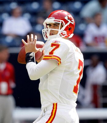 HOUSTON - OCTOBER 17:  Quarterback Matt Cassel #7 of the Kansas City Chiefs throws passes during warm ups before playing the Houston Texans at Reliant Stadium on October 17, 2010 in Houston, Texas.  (Photo by Bob Levey/Getty Images)