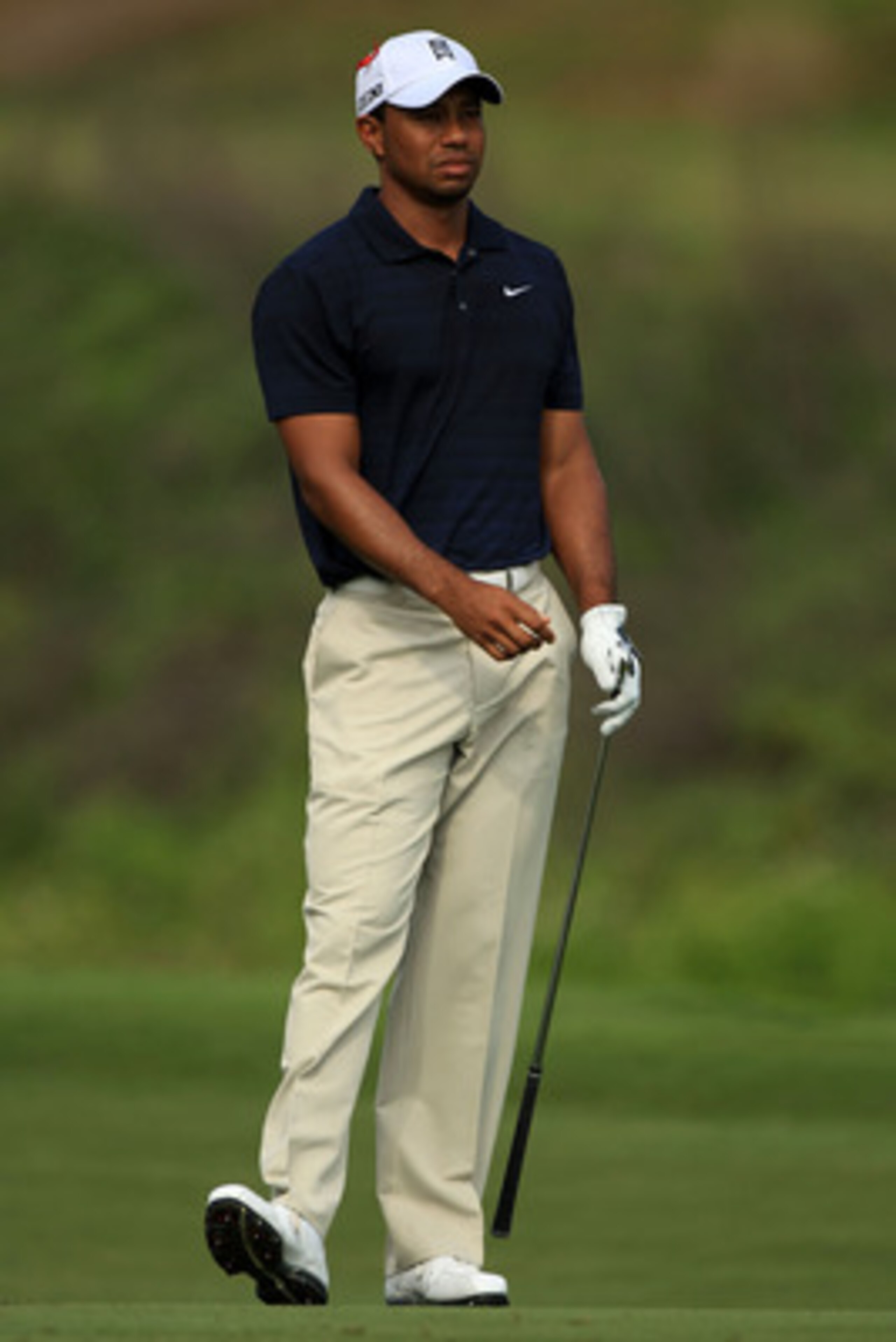 PONTE VEDRA BEACH, FL - MAY 12: Tiger Woods watches his approach shot on the seventh hole during the first round of THE PLAYERS Championship held at THE PLAYERS Stadium course at TPC Sawgrass on May 12, 2011 in Ponte Vedra Beach, Florida. (Photo by Stre PONTE VEDRA BEACH, FL - MAY 12: Tiger Woods watches his approach shot on the seventh hole during the first round of THE PLAYERS Championship held at THE PLAYERS Stadium course at TPC Sawgrass on May 12, 2011 in Ponte Vedra Beach, Florida. (Photo by Stre