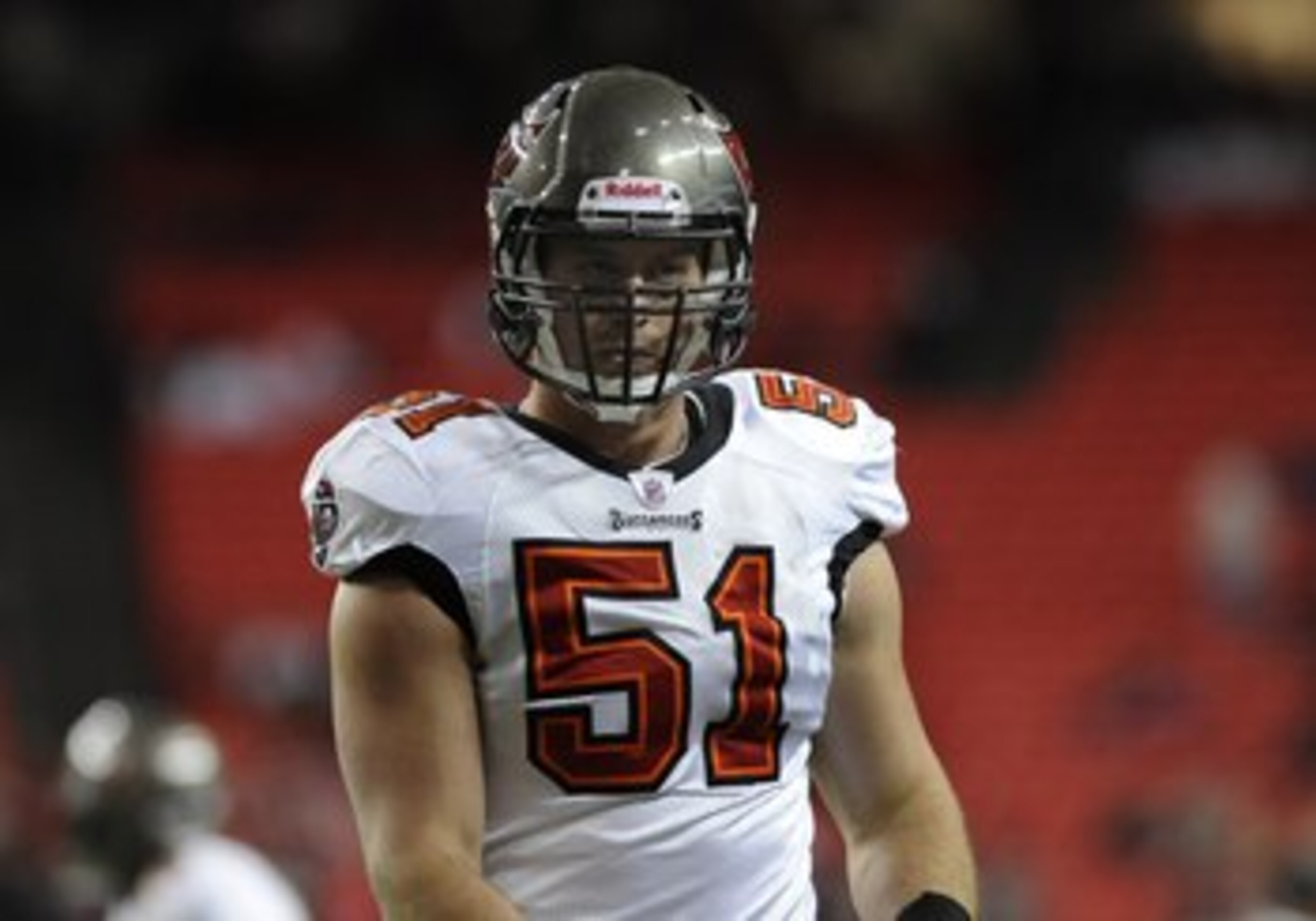 ATLANTA - DECEMBER 14: Linebacker Barrett Ruud #51 of the Tampa Bay Buccaneers sets for play against the Atlanta Falcons at the Georgia Dome on December 14, 2008 in Atlanta, Georgia. (Photo by Al Messerschmidt/Getty Images) ATLANTA - DECEMBER 14: Linebacker Barrett Ruud #51 of the Tampa Bay Buccaneers sets for play against the Atlanta Falcons at the Georgia Dome on December 14, 2008 in Atlanta, Georgia. (Photo by Al Messerschmidt/Getty Images)