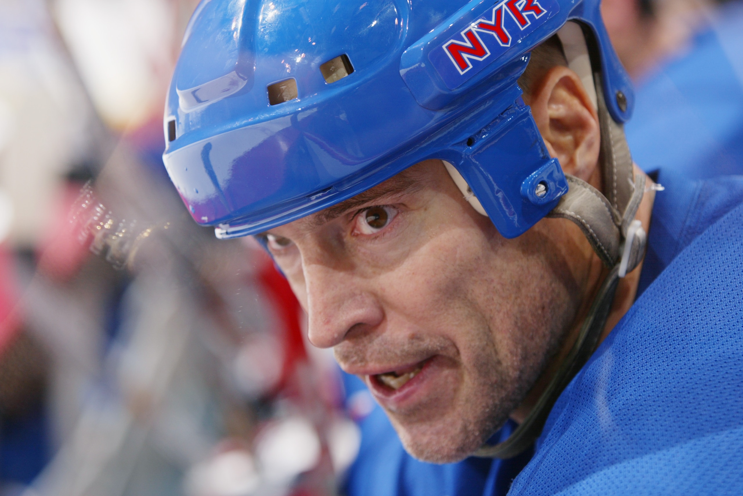 VANCOUVER - NOVEMBER 16: Mark Messier #11 of the New York Rangers looks on from the bench during the game against the Vancouver Canucks at General Motors Place on November 16, 2002 in Vancouver, British Columbia. The Canucks won 3-1. (Photo by Jeff Vinn VANCOUVER - NOVEMBER 16: Mark Messier #11 of the New York Rangers looks on from the bench during the game against the Vancouver Canucks at General Motors Place on November 16, 2002 in Vancouver, British Columbia. The Canucks won 3-1. (Photo by Jeff Vinn