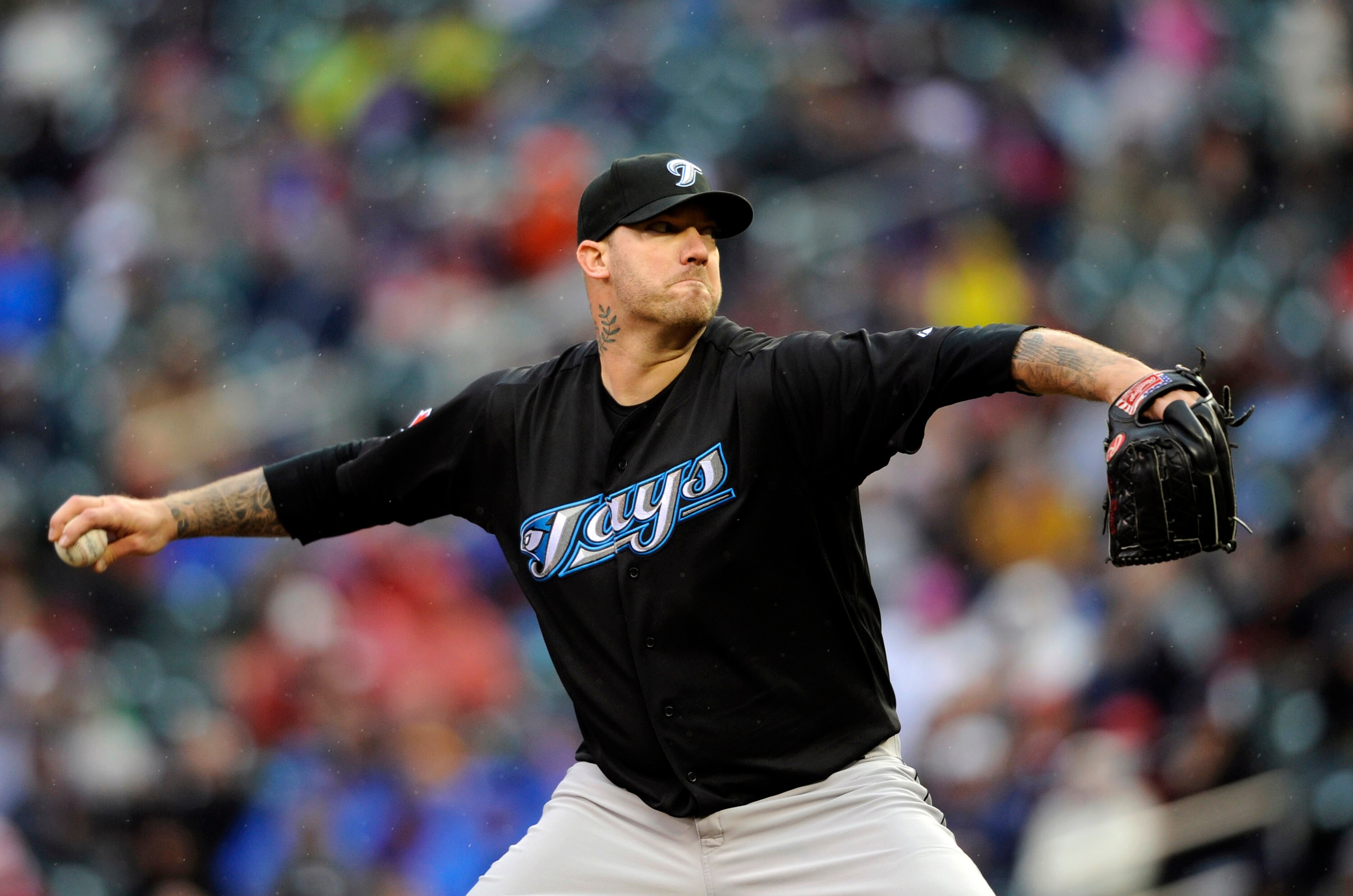 MINNEAPOLIS, MN - MAY 14: Jon Rauch #60 of the Toronto Blue Jays pitches against the Minnesota Twins in the tenth inning of their game on May 14, 2011 at Target Field in Minneapolis, Minnesota. Blue Jays defeated the Twins 9-3 in eleven innings. (Photo by