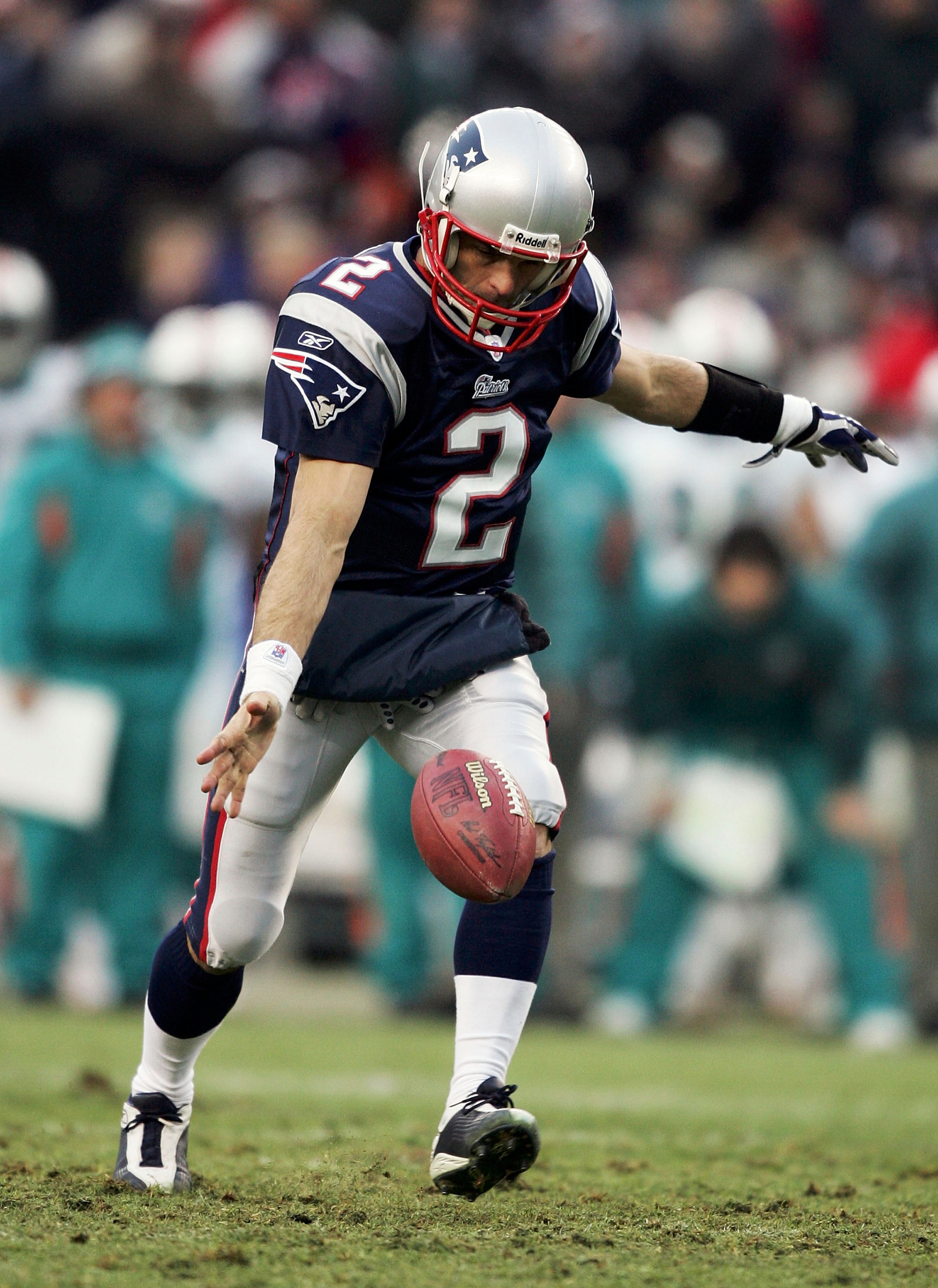 FOXBOROUGH, MA - JANUARY 1:  Doug Flutie #2 of the New England Patriots successfully drop kicks an extra point after a touchdown in the fourth quarter against the Miami Dolphins at Gillette Stadium January 1, 2006 in Foxborough, Massachusetts.  (Photo by