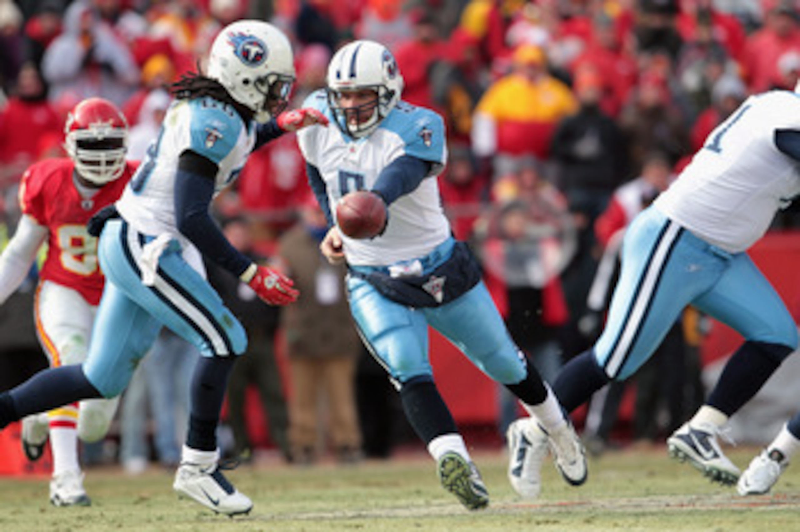 KANSAS CITY, MO - DECEMBER 26:  Quarterback Kerry Collins #5 of the Tennessee Titans in action during the game against the Kansas City Chiefs on December 26, 2010 at Arrowhead Stadium in Kansas City, Missouri.  (Photo by Jamie Squire/Getty Images)