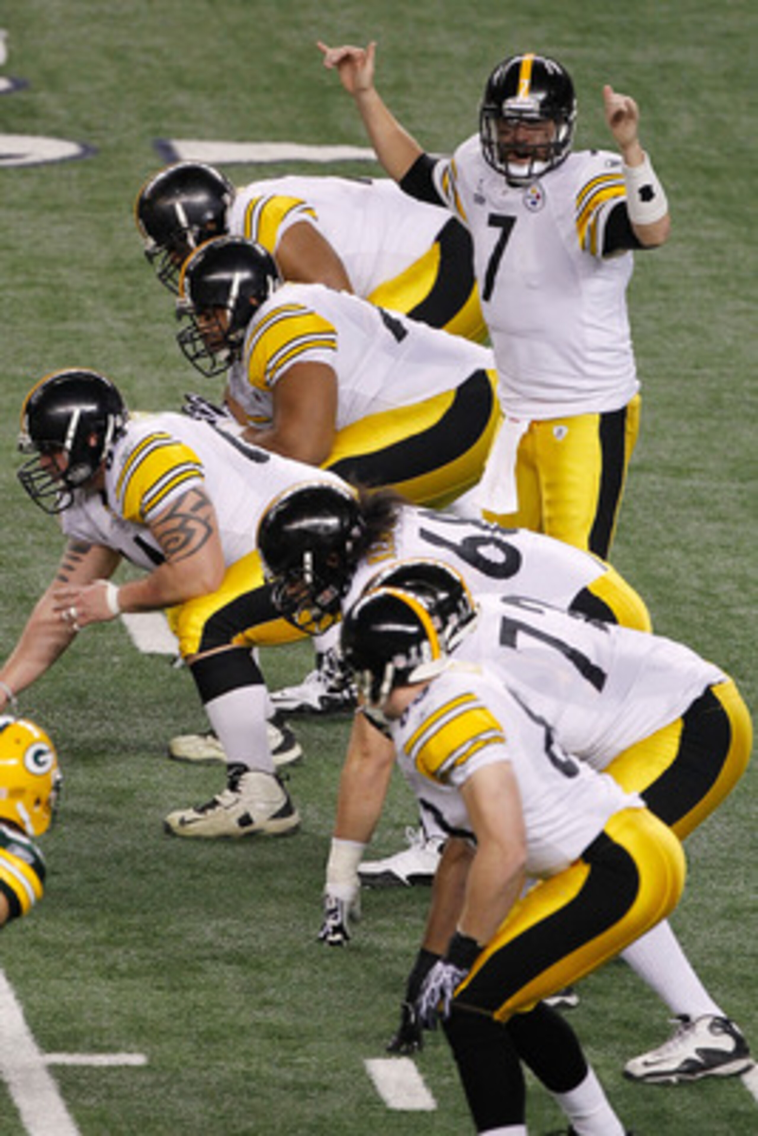 ARLINGTON, TX - FEBRUARY 06: Ben Roethlisberger #7 of the Pittsburgh Steelers calls a play against the Green Bay Packers during Super Bowl XLV at Cowboys Stadium on February 6, 2011 in Arlington, Texas. (Photo by Joe Robbins/Getty Images) ARLINGTON, TX - FEBRUARY 06: Ben Roethlisberger #7 of the Pittsburgh Steelers calls a play against the Green Bay Packers during Super Bowl XLV at Cowboys Stadium on February 6, 2011 in Arlington, Texas. (Photo by Joe Robbins/Getty Images)