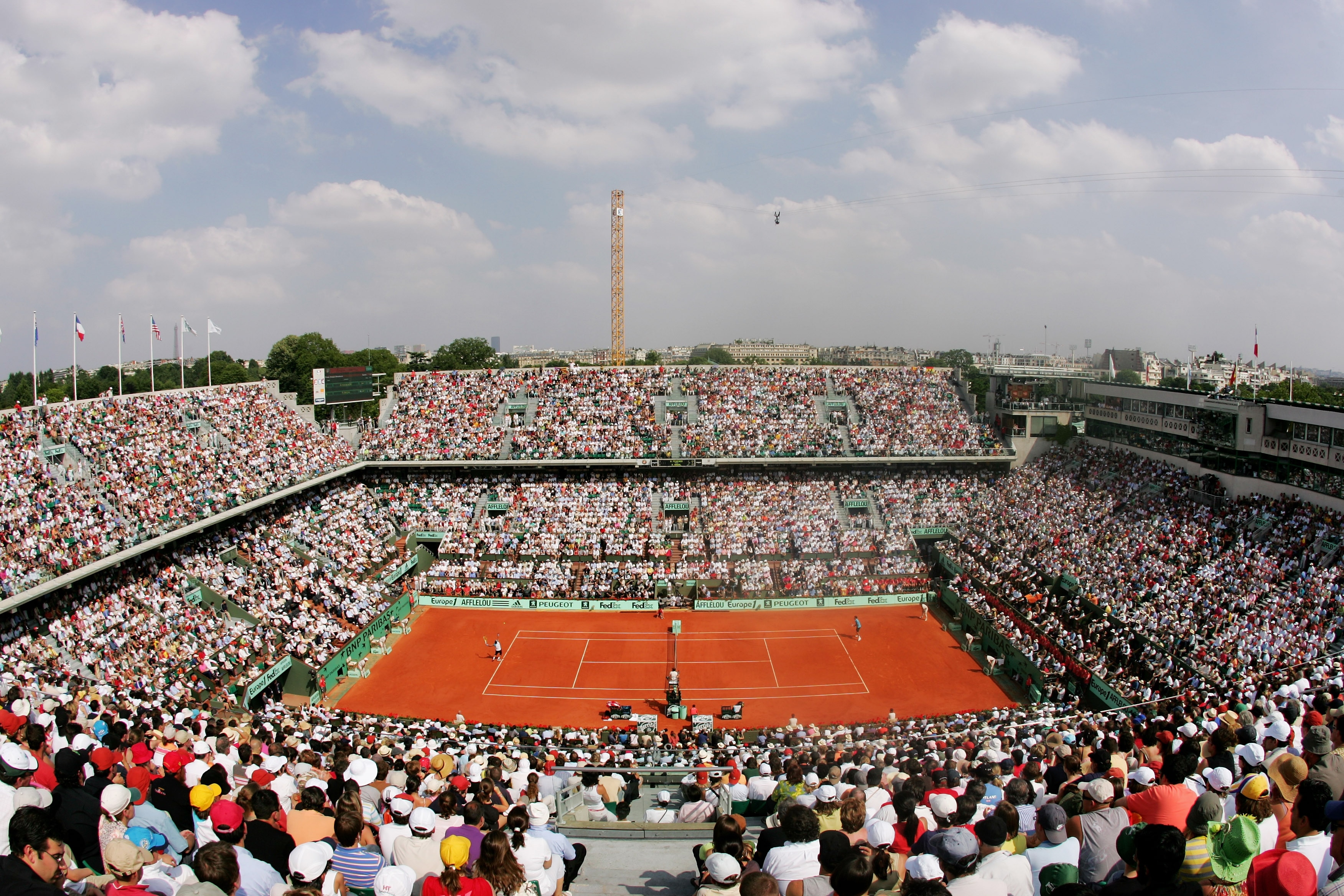 PARIS - JUNE 10: A general view as Roger Federer of Switzerland plays Rafael Nadal of Spain in the Men's Singles Final on day fifteen of the French Open at Roland Garros on June 10, 2007 in Paris, France. (Photo by Clive Rose/Getty Images) PARIS - JUNE 10: A general view as Roger Federer of Switzerland plays Rafael Nadal of Spain in the Men's Singles Final on day fifteen of the French Open at Roland Garros on June 10, 2007 in Paris, France. (Photo by Clive Rose/Getty Images)