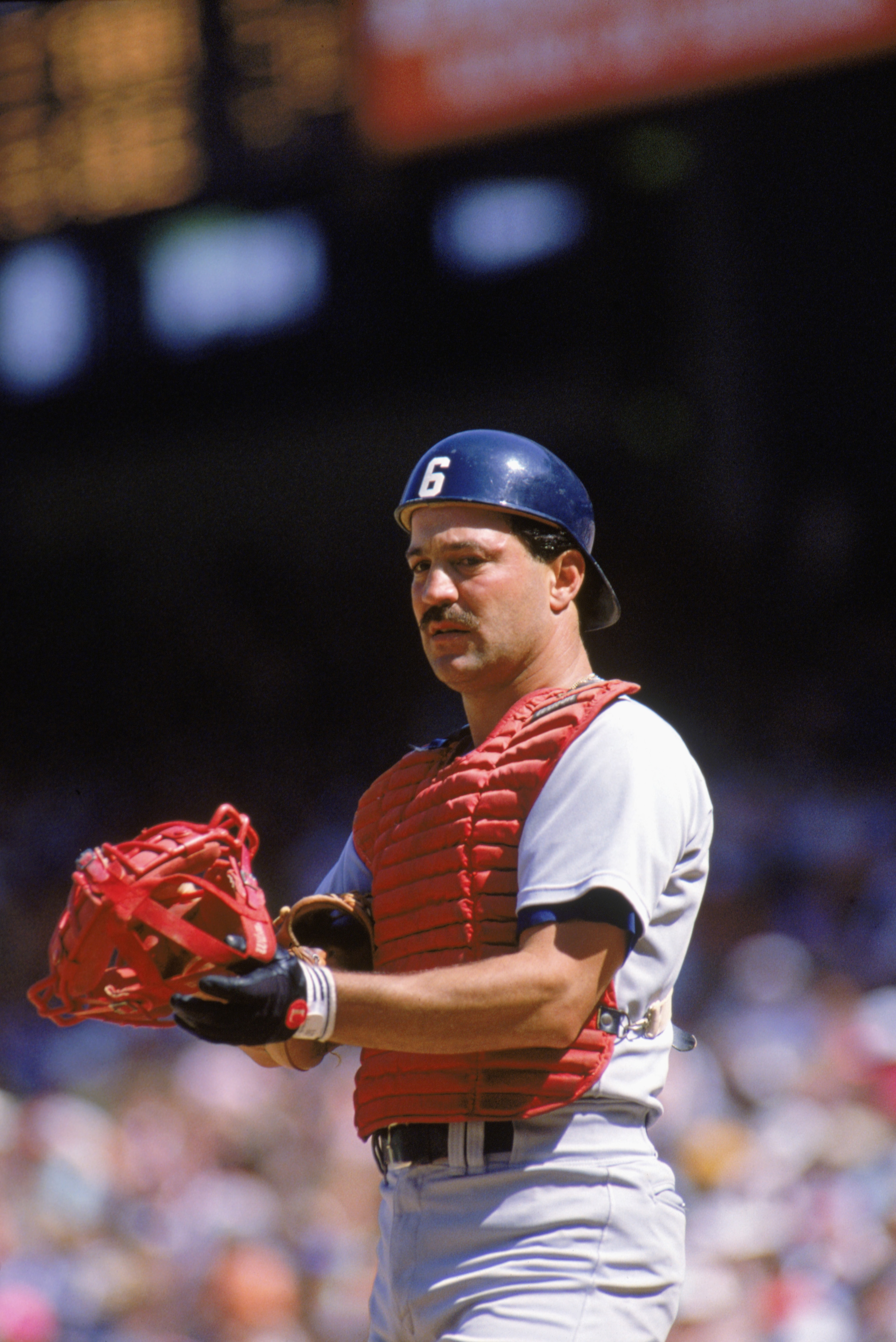 1989:  Rick Cerone of the Boston Red Sox prepares for play during the 1989 season. (Photo by Scott Halleran/Getty Images)