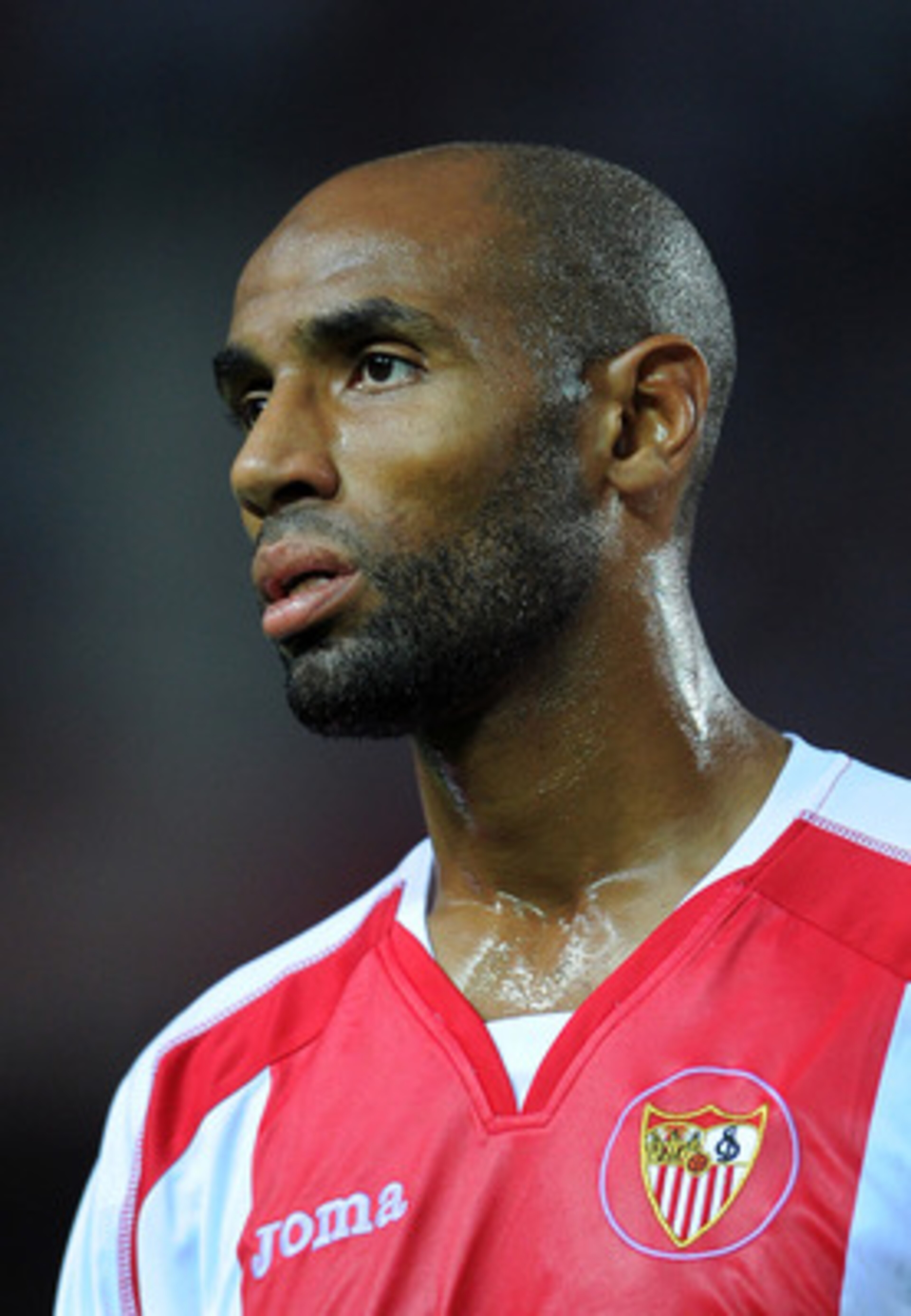 SEVILLE, SPAIN - SEPTEMBER 16:  Frederic Kanoute of Sevilla looks on during the UEFA Europa League group J match between Sevilla and Paris Saint Germain at the Estadio Ramon Sanchez Pizjuan on September 16, 2010 in Seville, Spain. Paris Saint Germain won 