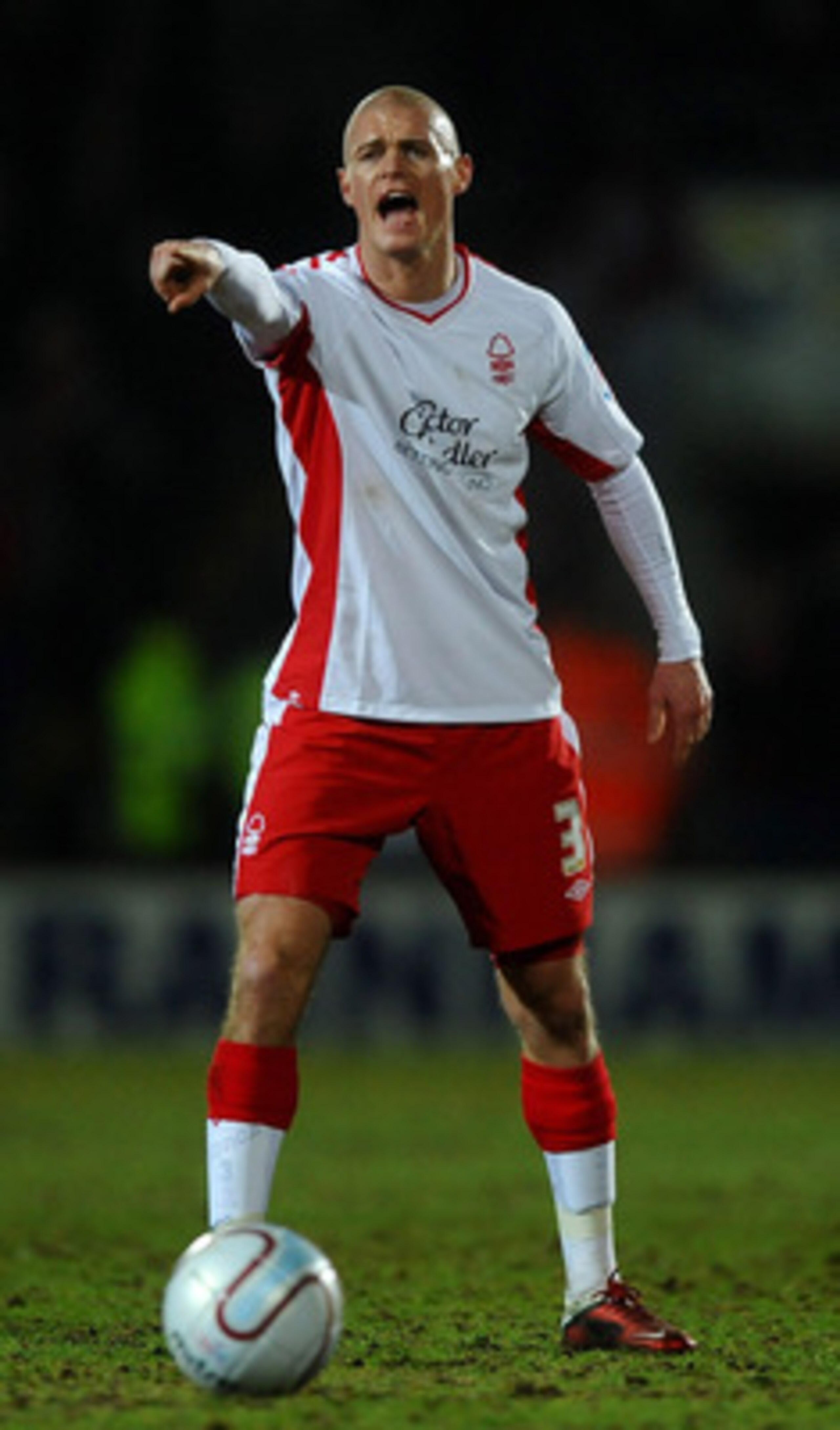 SCUNTHORPE, ENGLAND - FEBRUARY 16: Paul Konchesky of Nottingham Forest shouts during the npower Championship match between Scunthorpe United and Nottingham Forest at Glanford Park on February 16, 2011 in Scunthorpe, England. (Photo by Laurence Griffiths SCUNTHORPE, ENGLAND - FEBRUARY 16: Paul Konchesky of Nottingham Forest shouts during the npower Championship match between Scunthorpe United and Nottingham Forest at Glanford Park on February 16, 2011 in Scunthorpe, England. (Photo by Laurence Griffiths