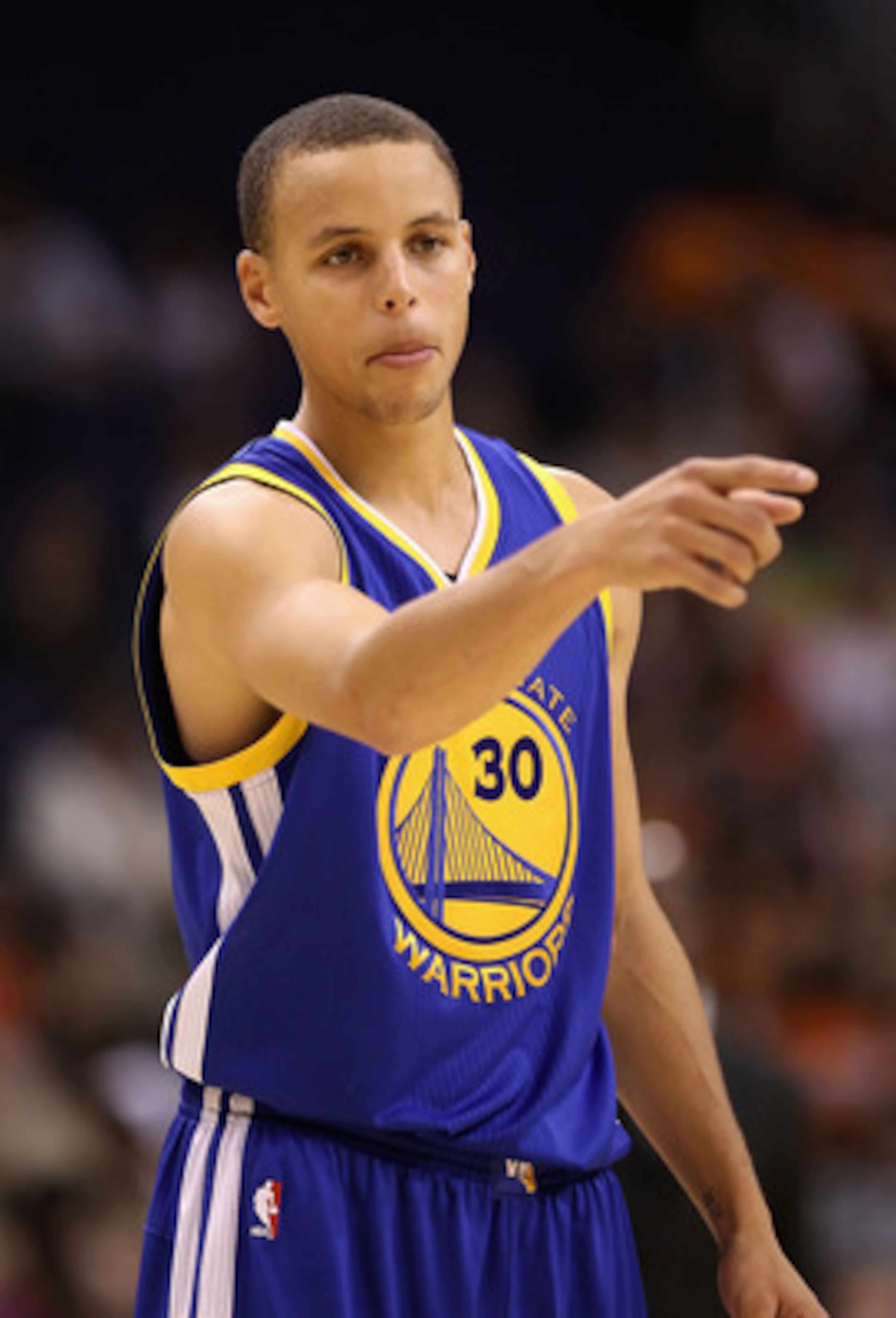PHOENIX - OCTOBER 19:  Stephen Curry #30 of the Golden State Warriors during the preseason NBA game against the Phoenix Suns at US Airways Center on October 19, 2010 in Phoenix, Arizona. NOTE TO USER: User expressly acknowledges and agrees that, by downlo