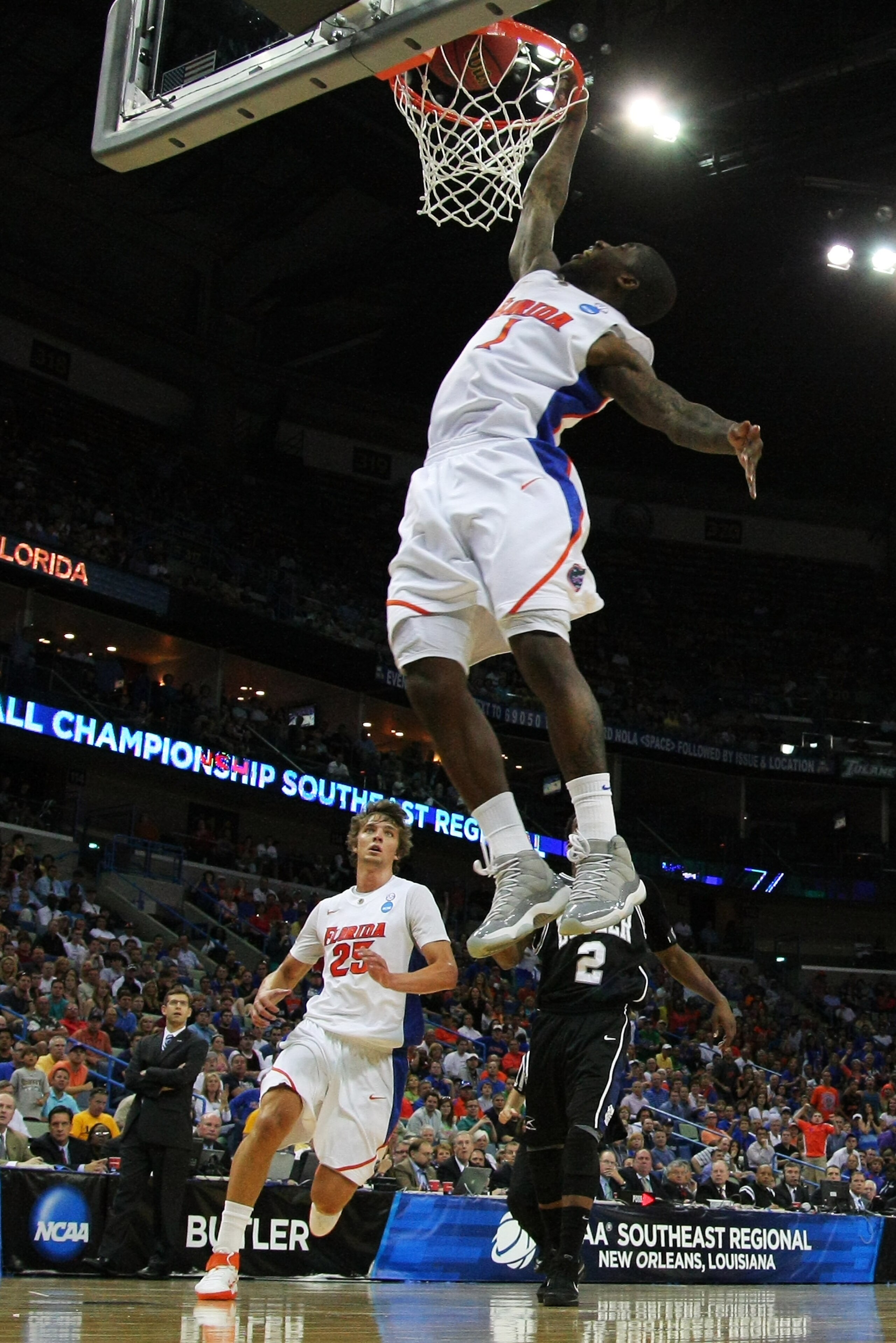 NEW ORLEANS, LA - MARCH 26: Kenny Boynton #1 of the Florida Gators dunks on the Butler Bulldogs during the Southeast regional final of the 2011 NCAA men's basketball tournament at New Orleans Arena on March 26, 2011 in New Orleans, Louisiana. (Photo by NEW ORLEANS, LA - MARCH 26: Kenny Boynton #1 of the Florida Gators dunks on the Butler Bulldogs during the Southeast regional final of the 2011 NCAA men's basketball tournament at New Orleans Arena on March 26, 2011 in New Orleans, Louisiana. (Photo by