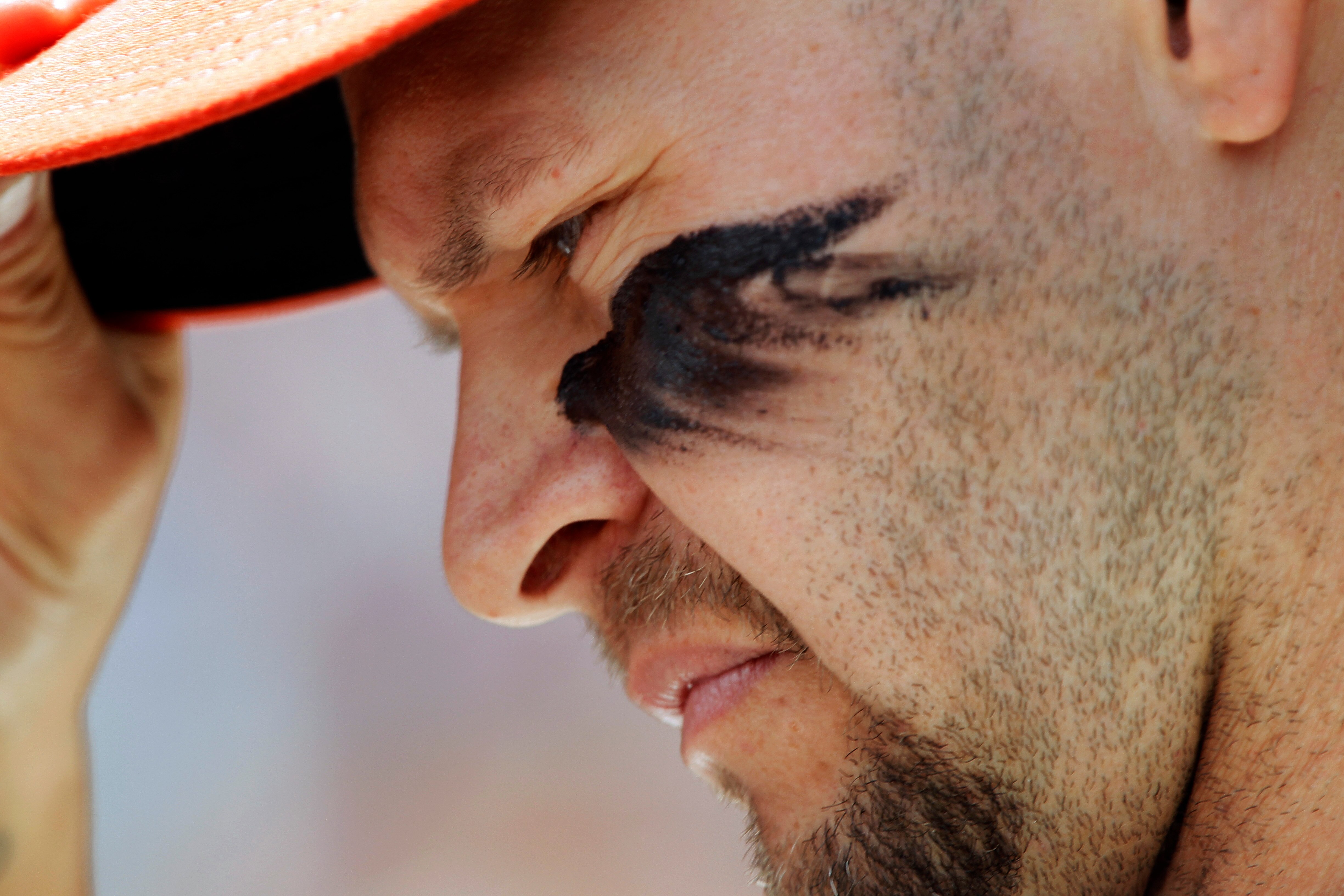 SAN FRANCISCO, CA - MAY 22:  Cody Ross #13 of the San Francisco Giants puts on his sunglasses before a game against the Oakland A's in interleague play at AT&T Park on May 22, 2011 in San Francisco, California.  The Giants won 5-4 in 11 innings.  (Photo b