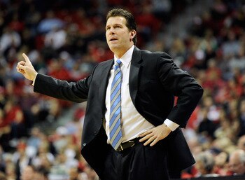 LAS VEGAS, NV - JANUARY 22:  Head coach Steve Alford of the New Mexico Lobos signals his players during their game against the UNLV Rebels at the Thomas & Mack Center January 22, 2011 in Las Vegas, Nevada. UNLV won 63-62.  (Photo by Ethan Miller/Getty Ima