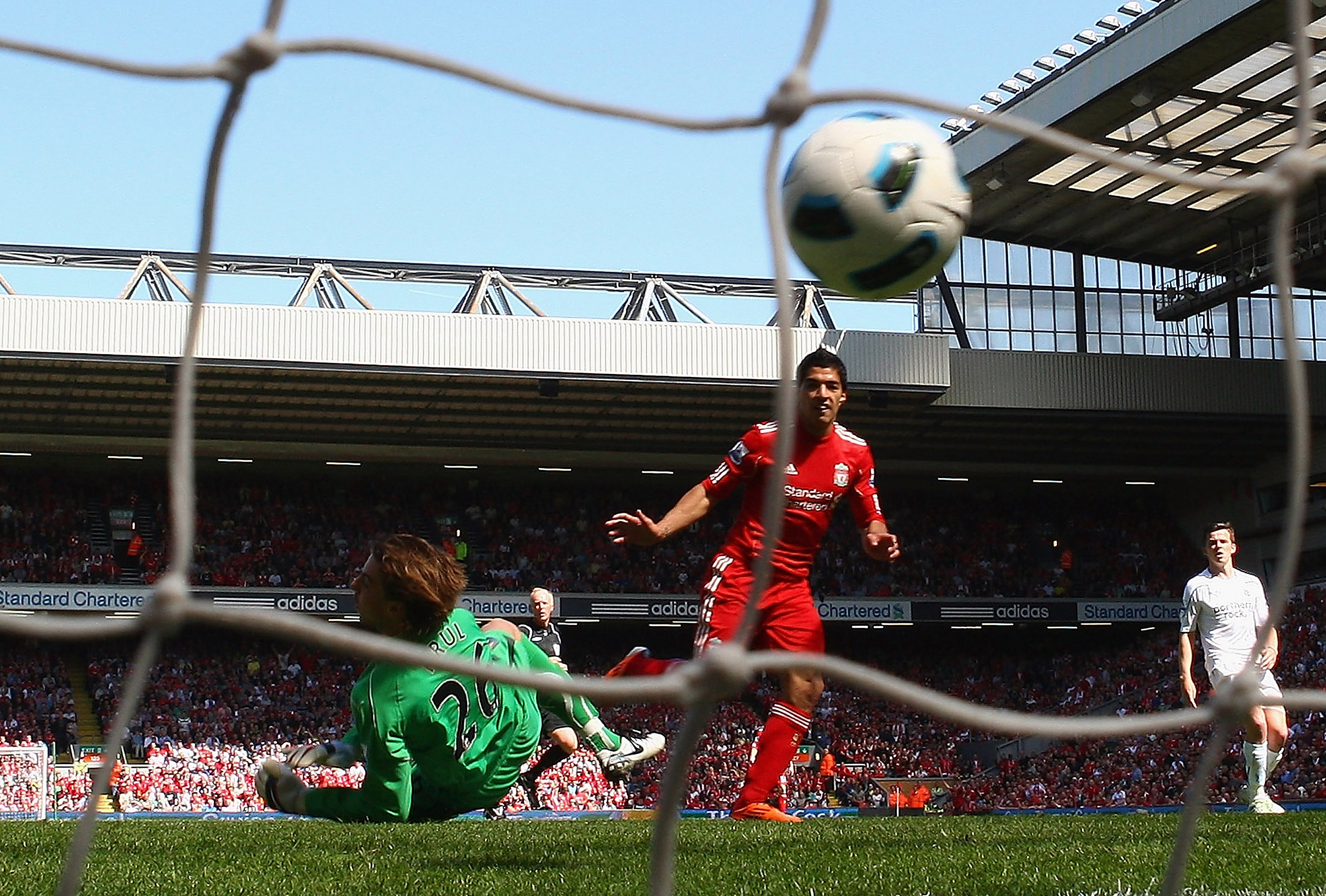 LIVERPOOL, ENGLAND - MAY 01: Luis Suarez of Liverpool scores the third goal during the Barclays Premier League match between Liverpool and Newcastle United at Anfield on May 1, 2011 in Liverpool, England. (Photo by Clive Brunskill/Getty Images) LIVERPOOL, ENGLAND - MAY 01: Luis Suarez of Liverpool scores the third goal during the Barclays Premier League match between Liverpool and Newcastle United at Anfield on May 1, 2011 in Liverpool, England. (Photo by Clive Brunskill/Getty Images)