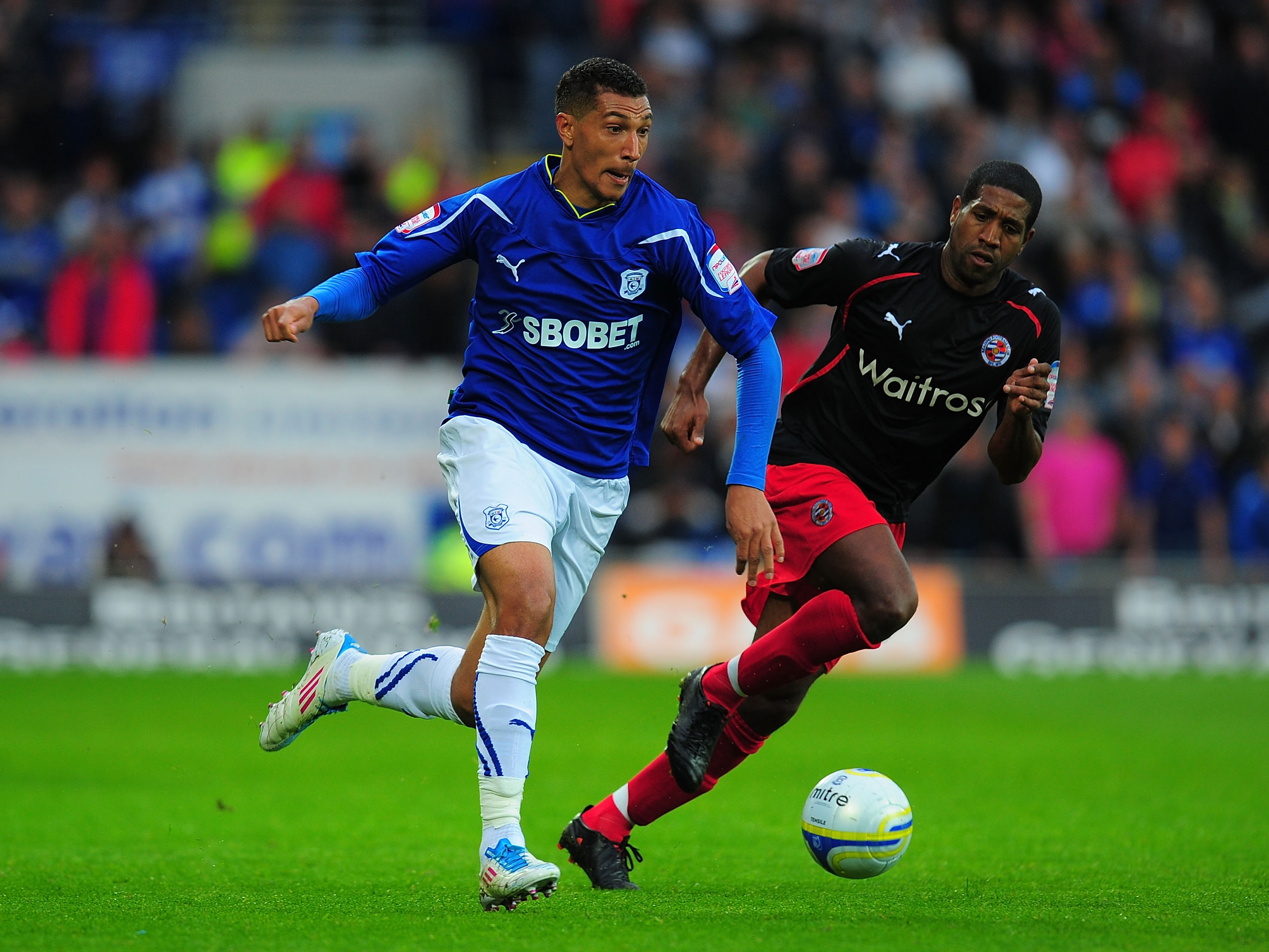 CARDIFF, WALES - MAY 17:  Cardiff player Jay Bothroyd (l) in action during the npower Championship Play Off Semi Final Second Leg between Cardiff City and Reading at Cardiff City Stadium on May 17, 2011 in Cardiff, Wales.  (Photo by Stu Forster/Getty Imag