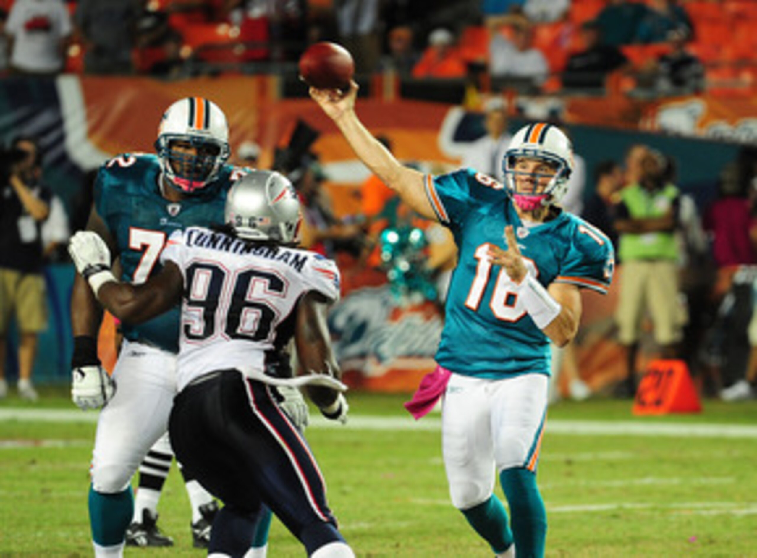 MIAMI - OCTOBER 4: Tyler Thigpen #16 of the Miami Dolphins passes against the New England Patriots at Sun Life Field on October 4, 2010 in Miami, Florida. (Photo by Scott Cunningham/Getty Images)