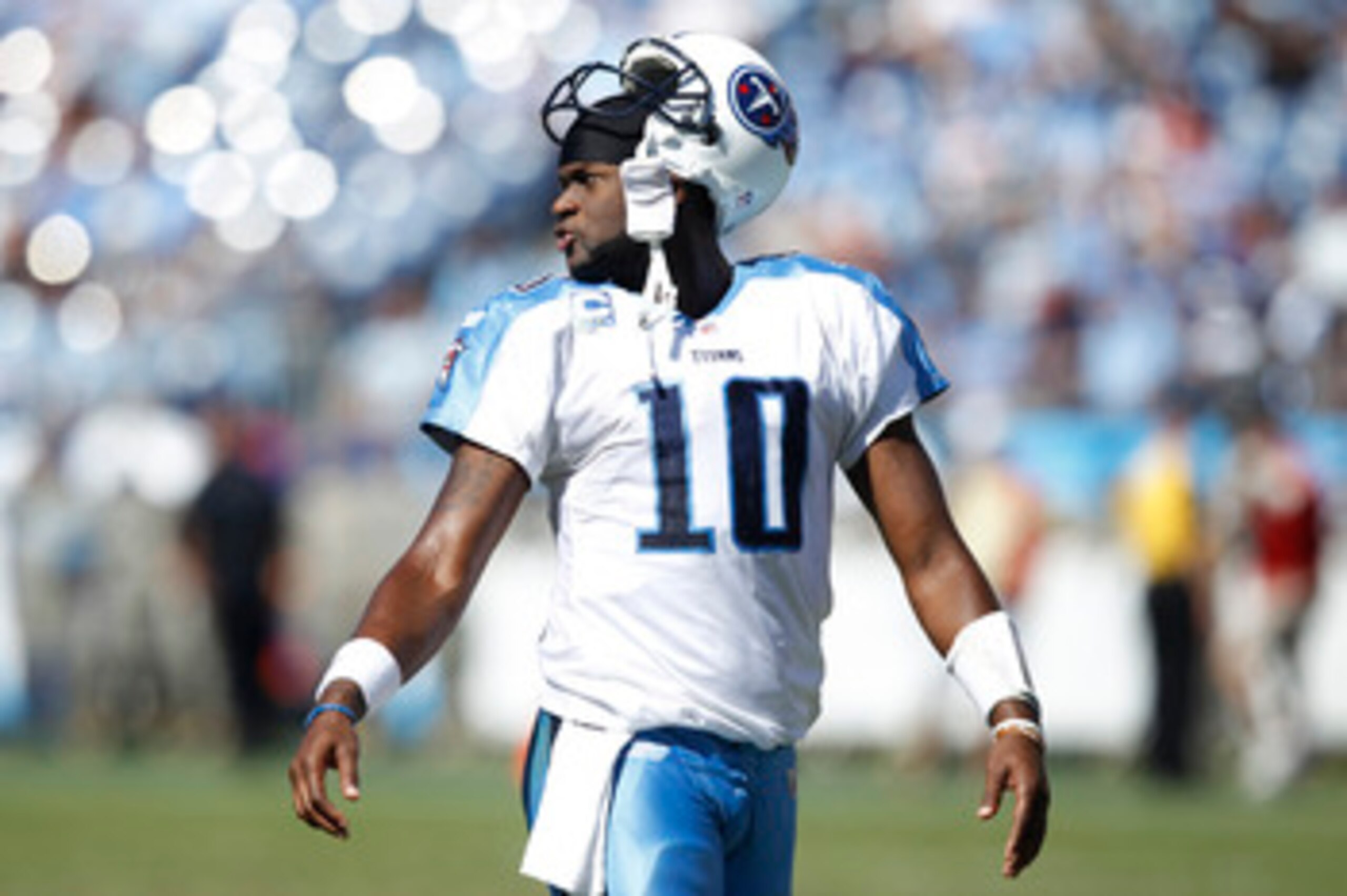NASHVILLE - SEPTEMBER 12: Vince Young #10 of the Tennessee Titans looks on against the Oakland Raiders during the NFL season opener at LP Field on September 12, 2010 in Nashville, Tennessee. The Titans defeated the Raiders 38-13. (Photo by Joe Robbins/Get