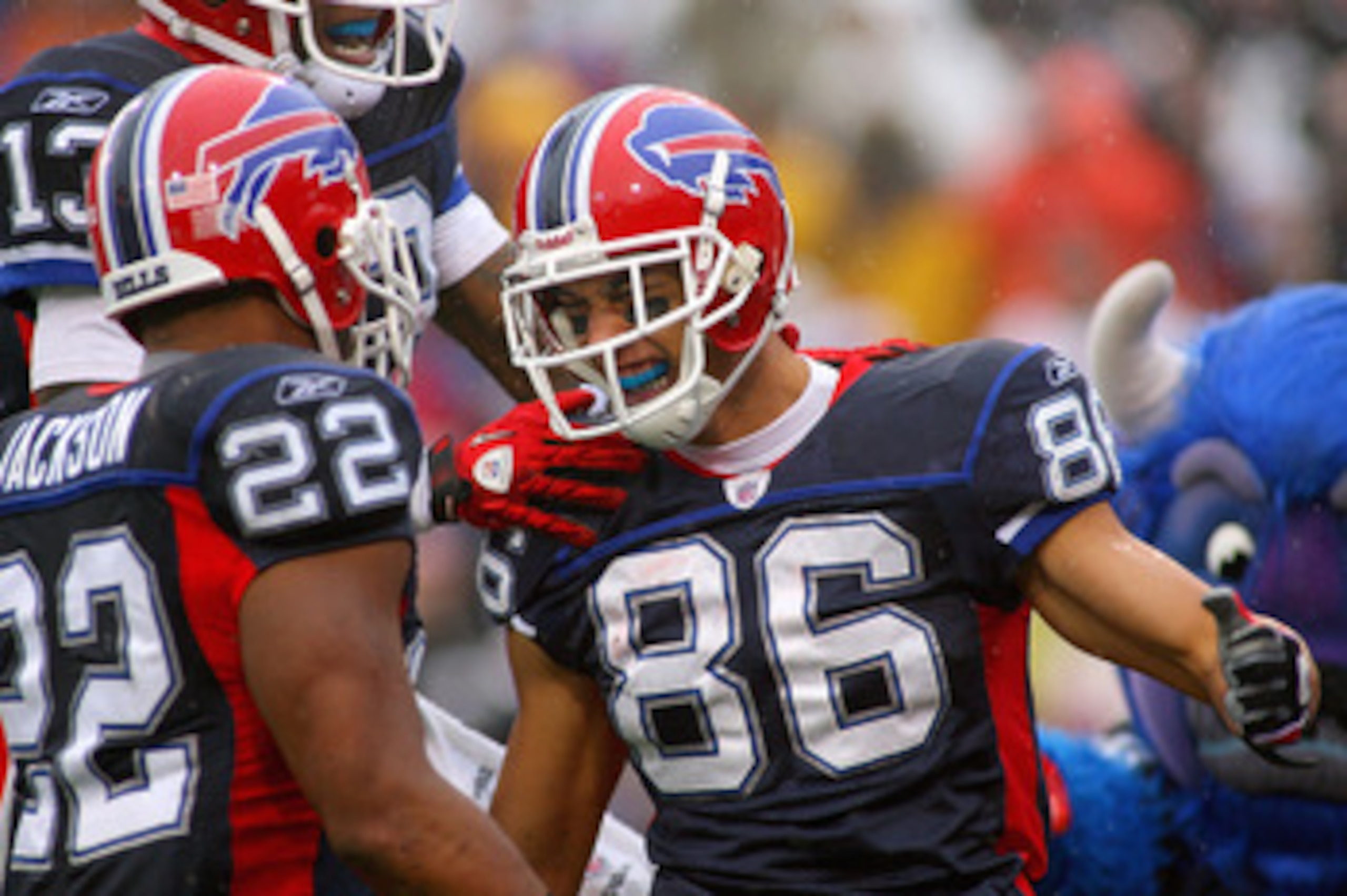 ORCHARD PARK, NY - DECEMBER 12: David Nelson #86 and Fred Jackson #22 of the Buffalo Bills celebrate Nelson's touchdown catch against the Cleveland Browns at Ralph Wilson Stadium on December 12, 2010 in Orchard Park, New York.  (Photo by Rick Stewart/Gett