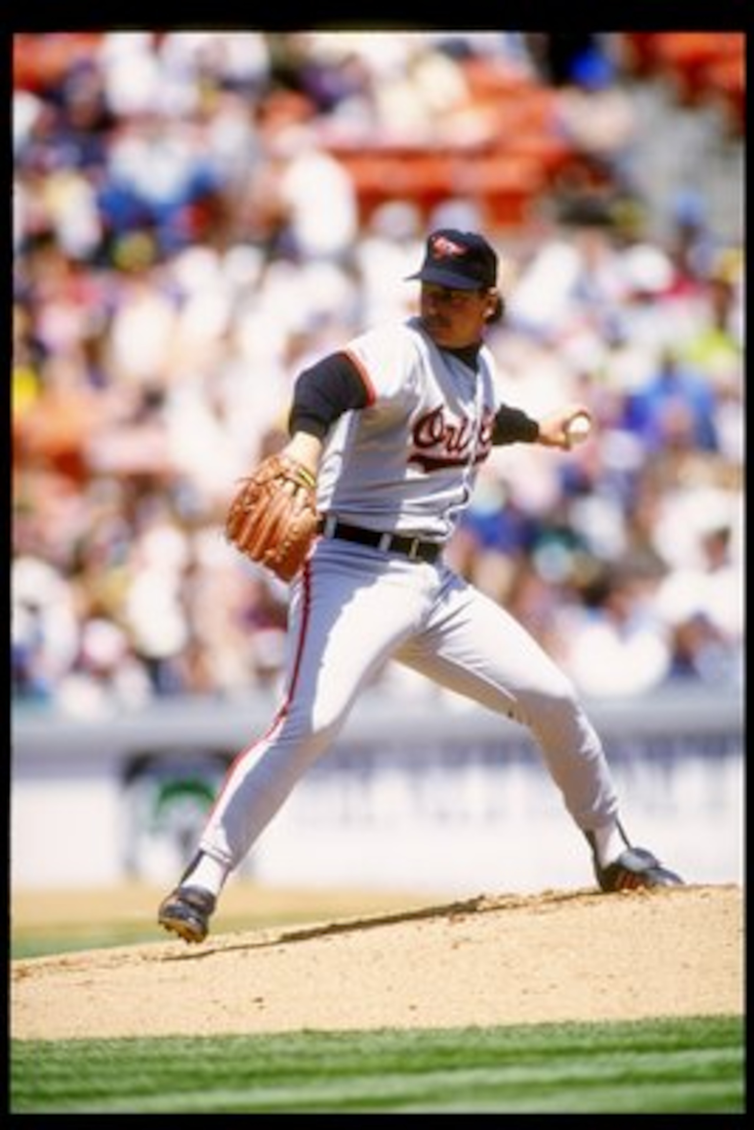 8 May 1991:  Pitcher Mike Flanagan of the Baltimore Orioles prepares to throw the ball during a game against the Oakland Athletics. Mandatory Credit: Otto Greule  /Allsport