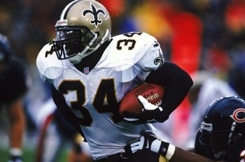 3 Oct 1999:  Ricky Williams #34 of the New Orleans Saints moves with the ball during the game against the Chicago Bears at Soldier Field in Chicago, Illinois. The Bears defeated the Saints 14-10. Mandatory Credit: Jonathan Daniel  /Allsport