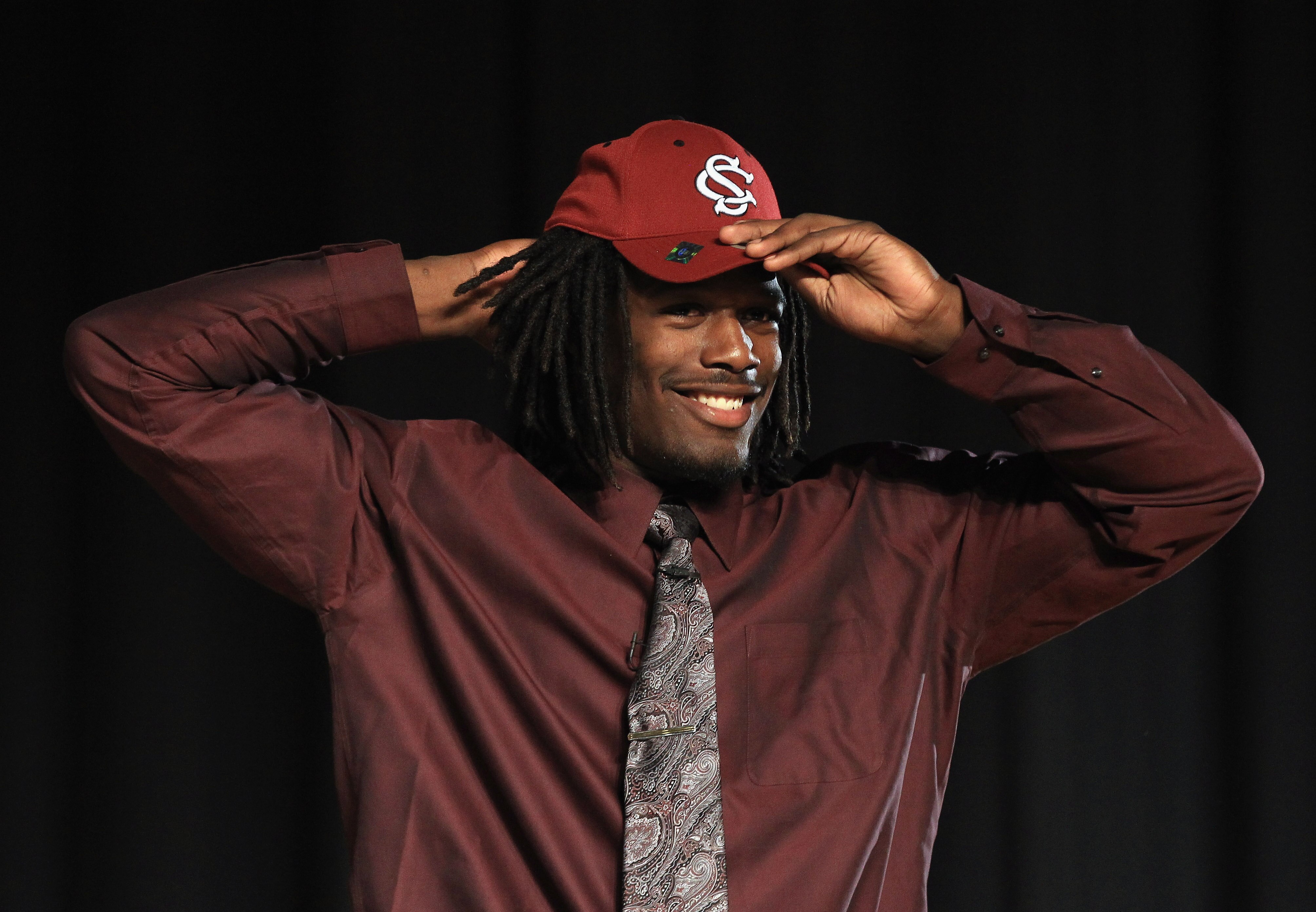 ROCK HILL, SC - FEBRUARY 14:  Jadeveon Clowney announces his college football commitment to the University of South Carolina Gamecocks during a press conference at South Pointe High School on February 14, 2011 in Rock Hill, South Carolina.  (Photo by Stre
