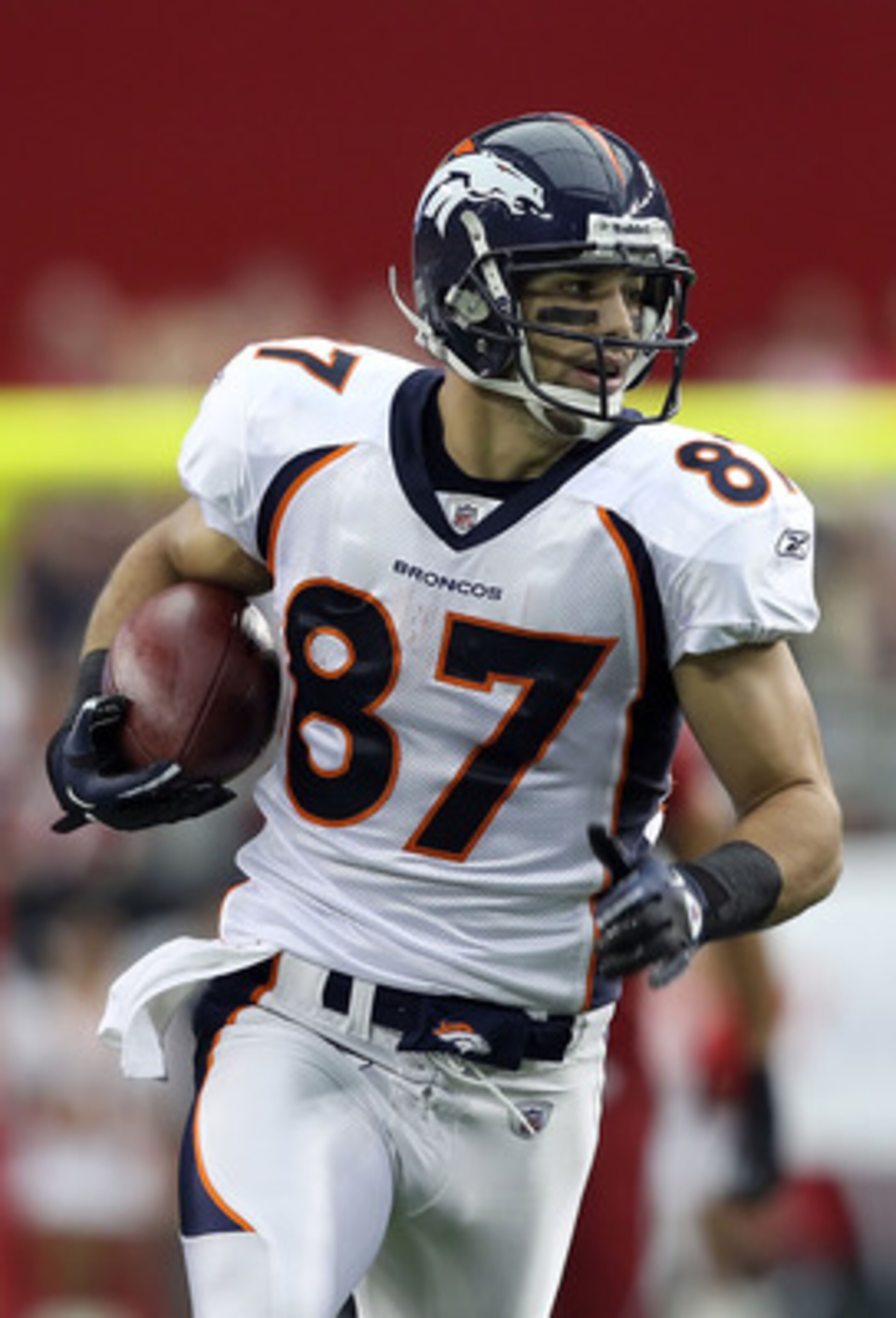 GLENDALE, AZ - DECEMBER 12: Wide receiver Eric Decker #27 of the Denver Broncos runs with the football during the NFL game against the Arizona Cardinals at the University of Phoenix Stadium on December 12, 2010 in Glendale, Arizona. The Cardinals defeat GLENDALE, AZ - DECEMBER 12: Wide receiver Eric Decker #27 of the Denver Broncos runs with the football during the NFL game against the Arizona Cardinals at the University of Phoenix Stadium on December 12, 2010 in Glendale, Arizona. The Cardinals defeat