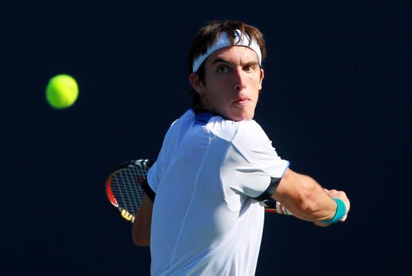 LOS ANGELES, CA - JULY 27:  Leonardo Mayer of Argentina returns a backhand to James Blake during the Farmers Classic at the Los Angeles Tennis Center - UCLA on July 27, 2010 in Los Angeles, California.  (Photo by Jeff Gross/Getty Images)