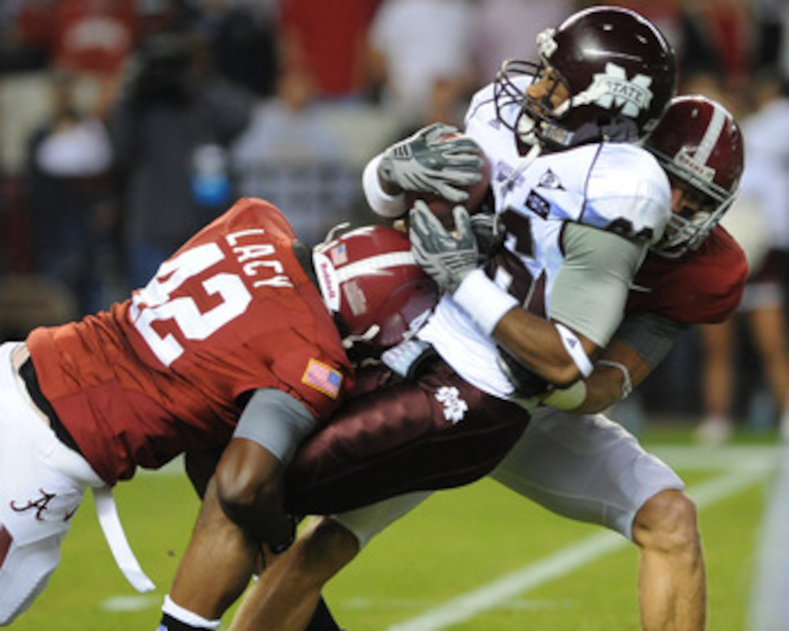 TUSCALOOSA, AL - NOVEMBER 13: Wide receiver Michael Carr #86   of the Mississippi State Bulldogs returns a kick against the Alabama Crimson Tide November 13, 2010 at Bryant-Denny Stadium in Tuscaloosa, Alabama.  (Photo by Al Messerschmidt/Getty Images)