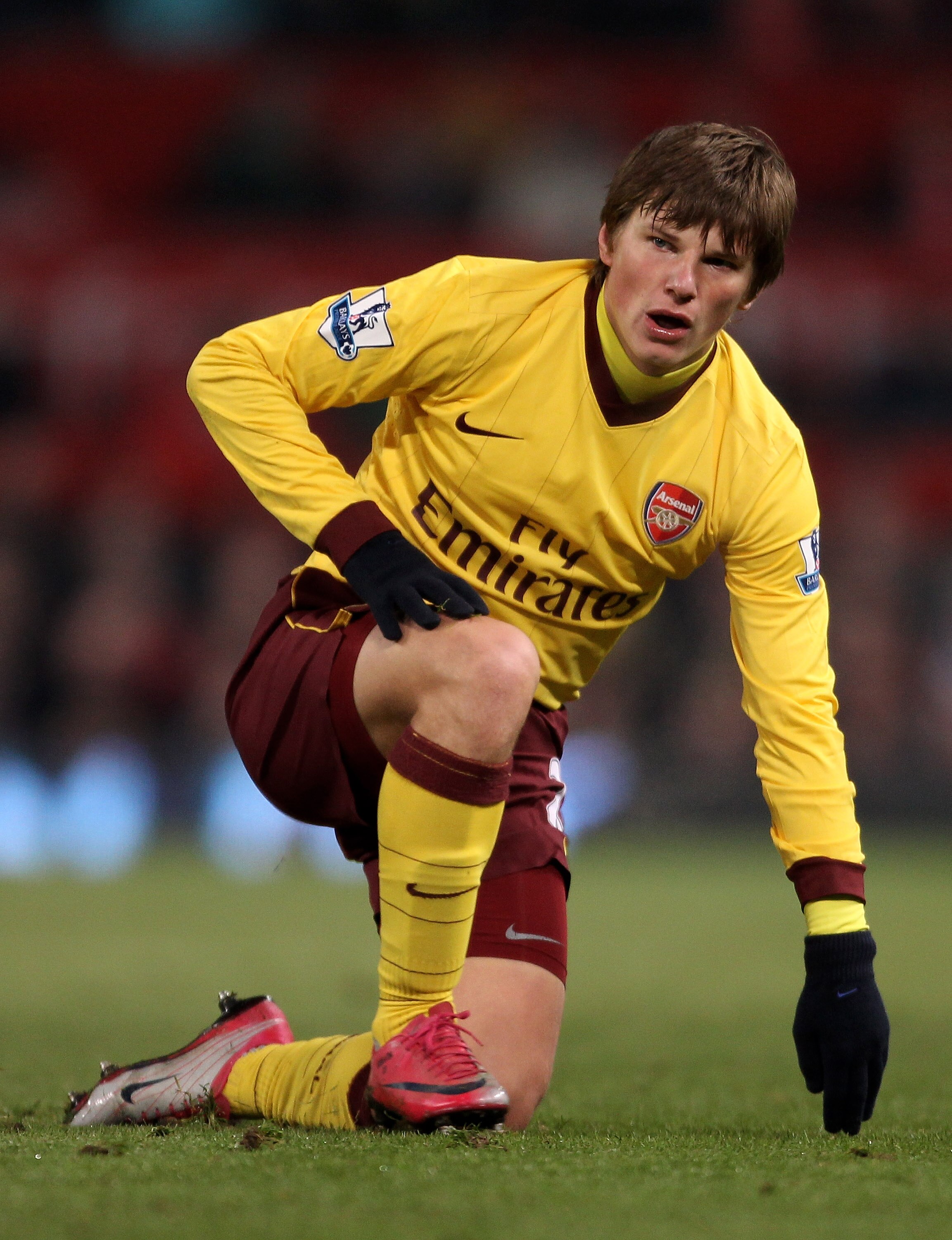 MANCHESTER, UNITED KINGDOM - DECEMBER 13:   Andrey Arshavin of Arsenal  looks on during the Barclays Premier League match between Manchester United and Arsenal at Old Trafford on December 13, 2010 in Manchester, England. (Photo by Alex Livesey/Getty Image