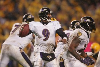 PITTSBURGH - NOVEMBER 5:  Steve McNair #9 of the Baltimore Ravens passes against the Pittsburgh Steelers on November 5, 2007 at Heinz Field in Pittsburgh, Pennsylvania. (Photo by Chris McGrath/Getty Images)