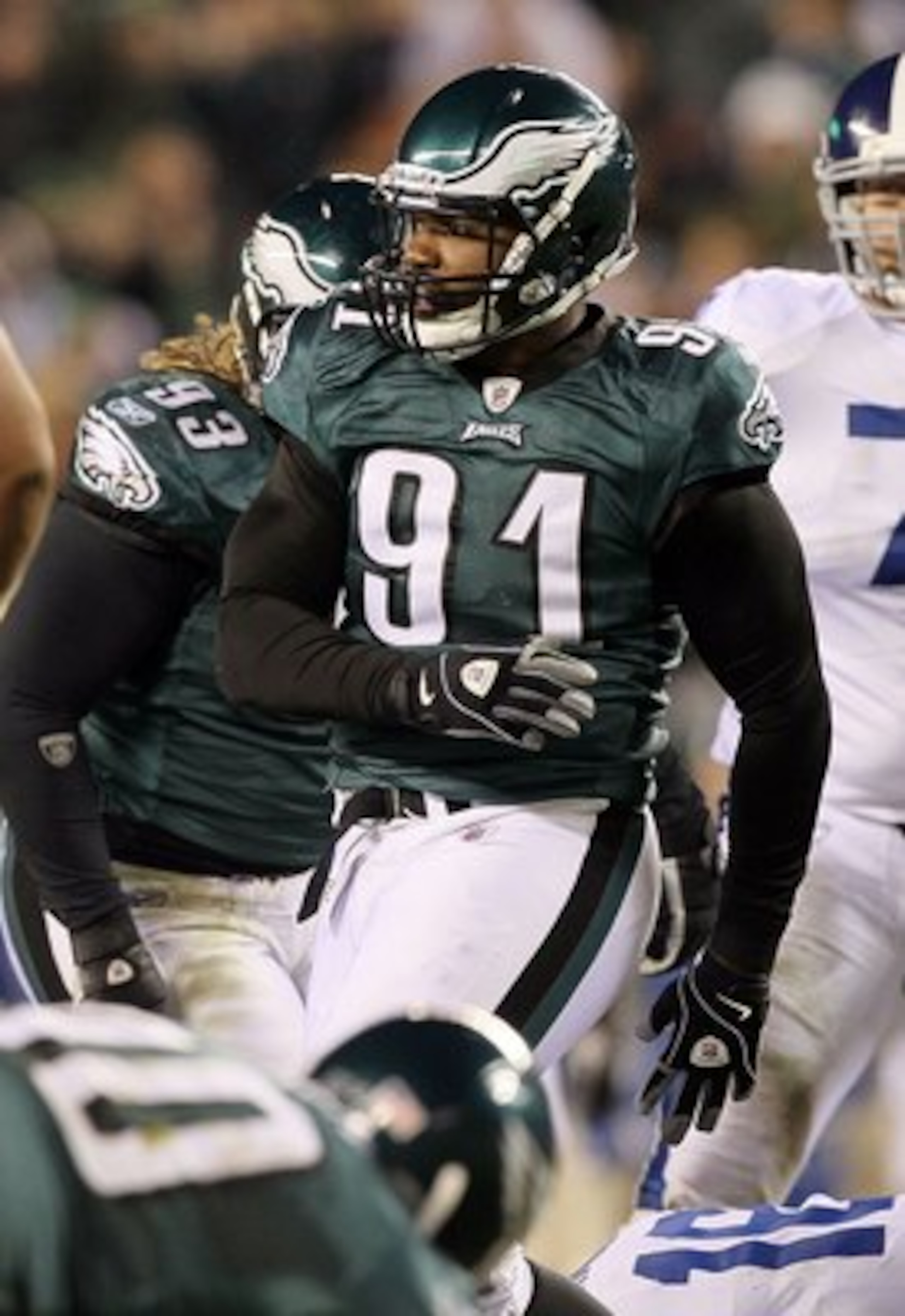 PHILADELPHIA - NOVEMBER 07:  Darryl Tapp #91 of the Philadelphia Eagles against the Indianapolis Colts on November 7, 2010 at Lincoln Financial Field in Philadelphia, Pennsylvania. The Eagles defeated the Colts 26-24.  (Photo by Jim McIsaac/Getty Images)