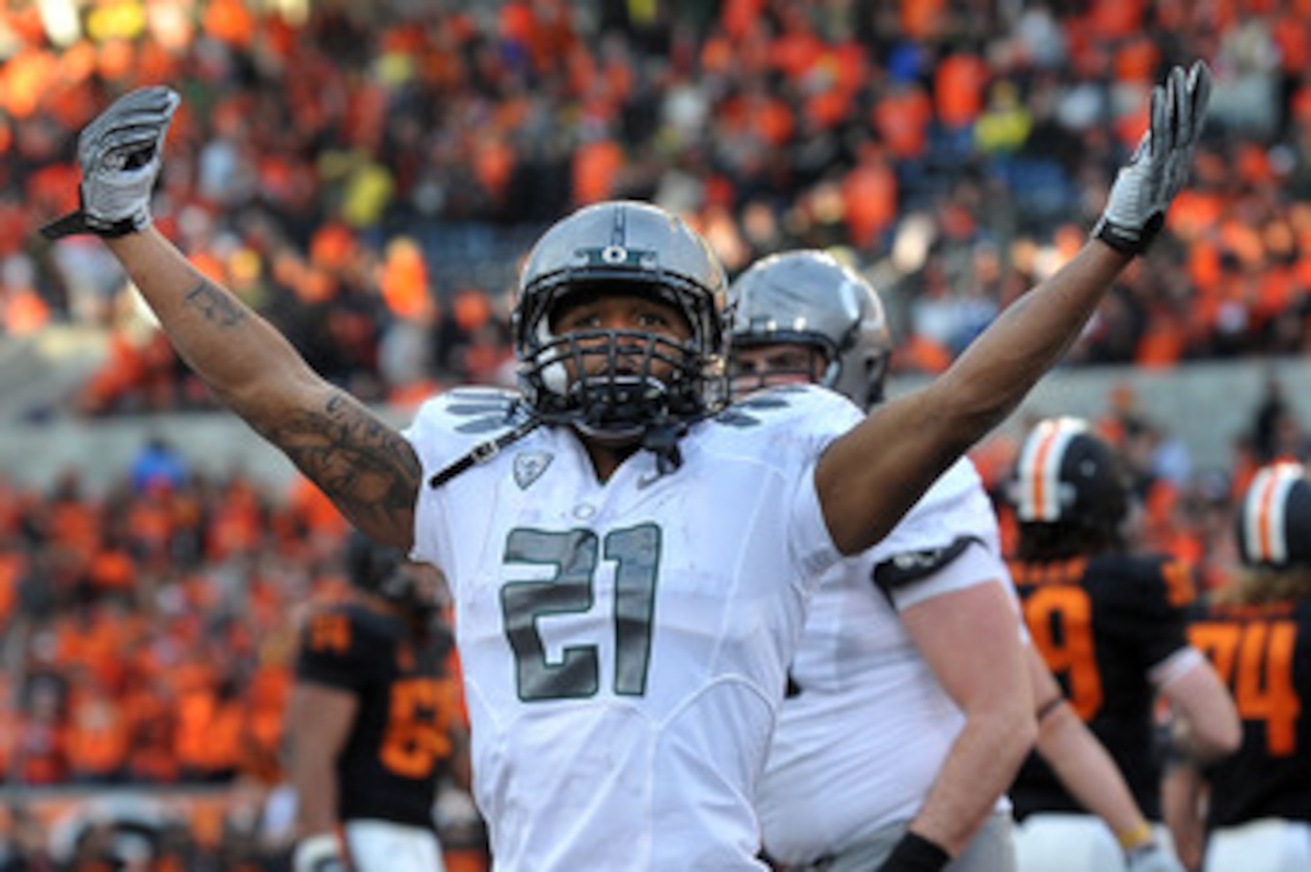 CORVALLIS, OR - DECEMBER 4: LaMichael James #21 of the Oregon Ducks celebrates a touchdown in the fourth quarter of the game at Reser Stadium on December 4, 2010 in Corvallis, Oregon. The Ducks beat the Beavers 37-20 to likely go on to the BCS Championshi