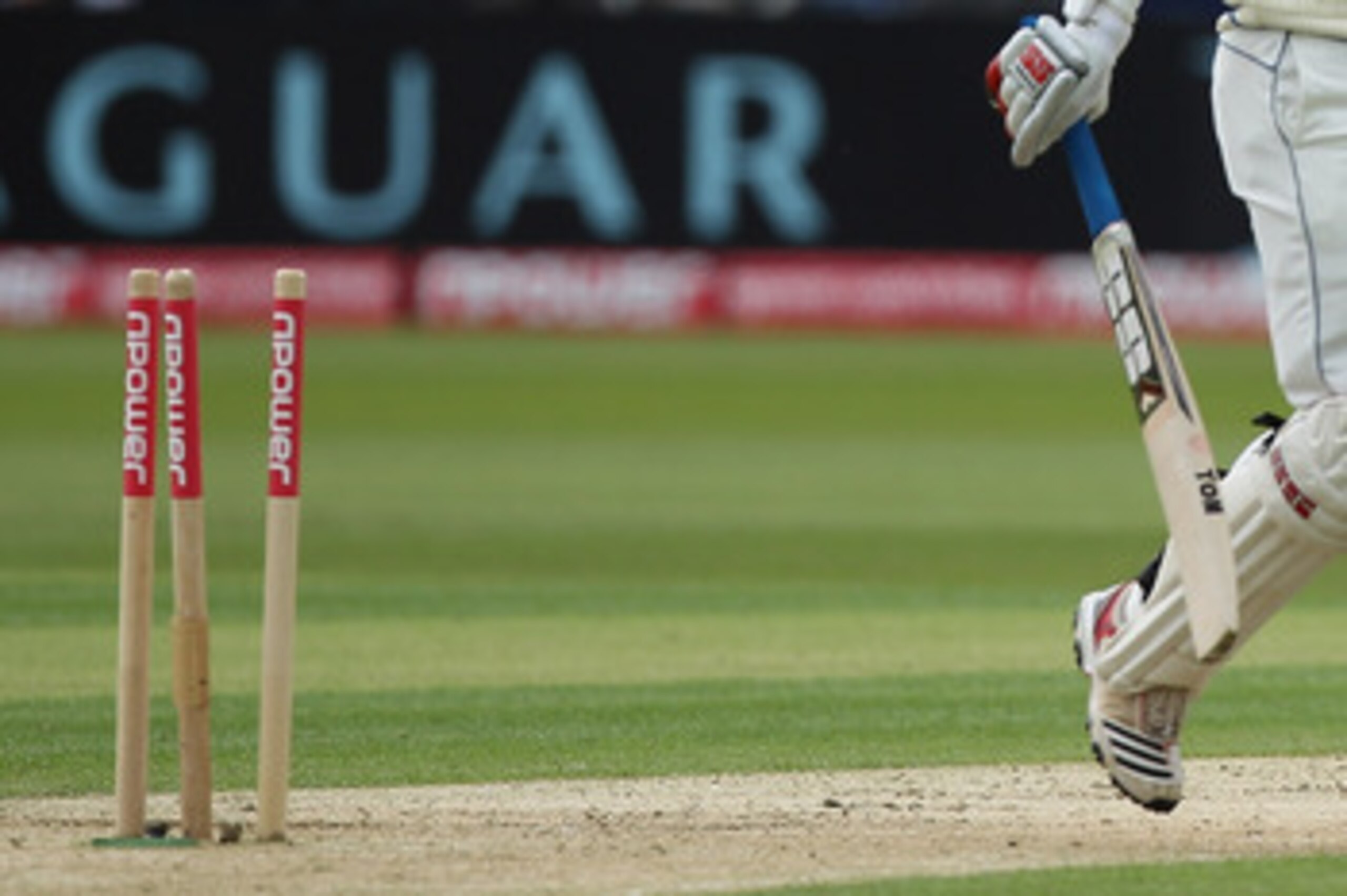 CARDIFF, WALES - MAY 27: Chris Tremlett (R) of England takes the wicket of Tharanga Paranavitana (L) during day two of the 1st npower test match between England and Sri Lanka at the Swalec Stadium on May 27, 2011 in Cardiff, Wales. (Photo by Michael Ste CARDIFF, WALES - MAY 27: Chris Tremlett (R) of England takes the wicket of Tharanga Paranavitana (L) during day two of the 1st npower test match between England and Sri Lanka at the Swalec Stadium on May 27, 2011 in Cardiff, Wales. (Photo by Michael Ste
