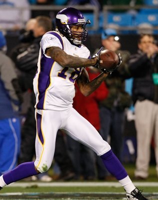 CHARLOTTE, NC - DECEMBER 20:  Sidney Rice #18 of the Minnesota Vikings against the Carolina Panthers at Bank of America Stadium on December 20, 2009 in Charlotte, North Carolina.  (Photo by Kevin C. Cox/Getty Images)
