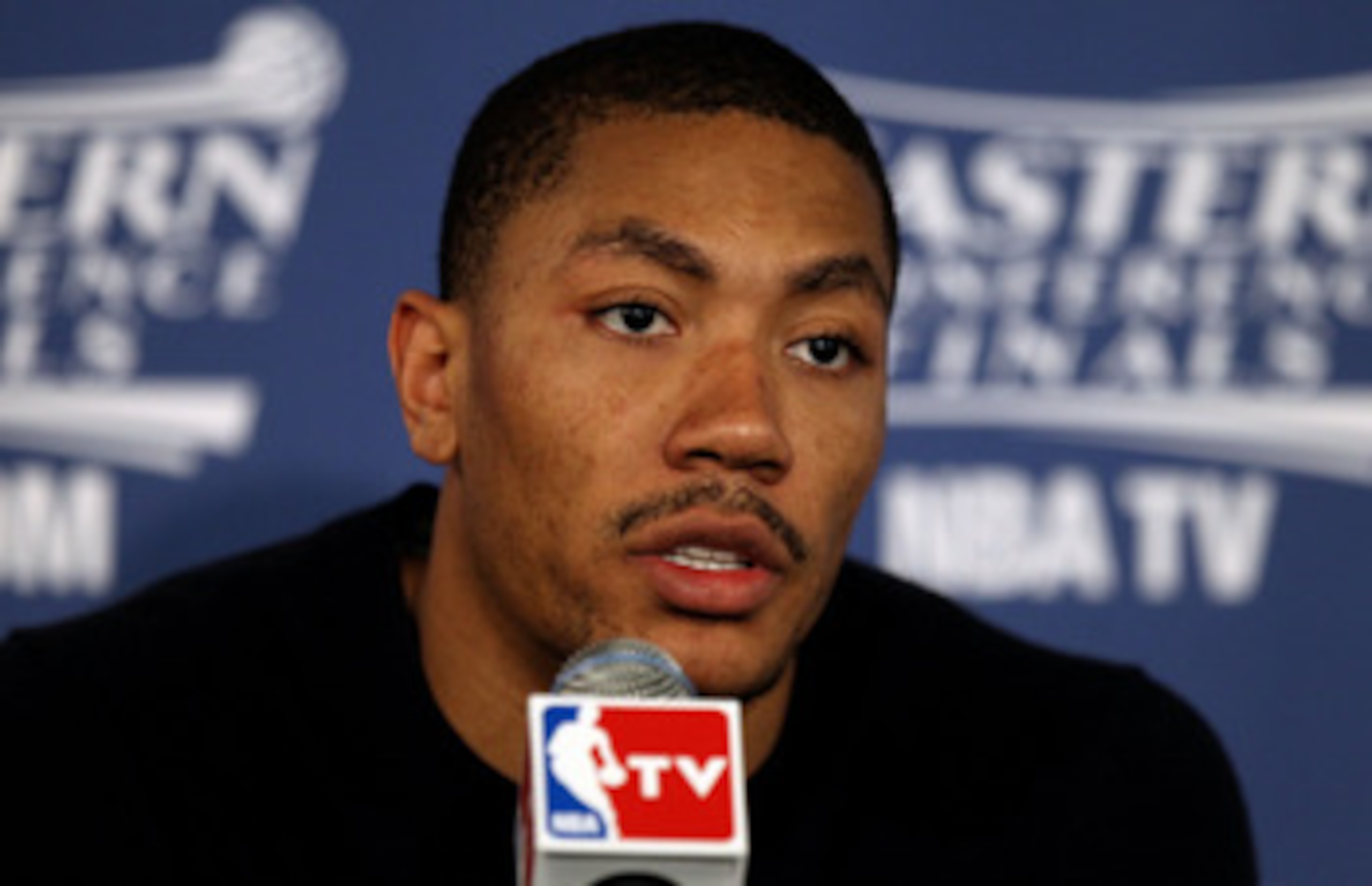 CHICAGO, IL - MAY 26:  Derrick Rose #1 of the Chicago Bulls answers questions from the media following the Bulls 83-80 loss against the Miami Heat in Game Five of the Eastern Conference Finals during the 2011 NBA Playoffs on May 26, 2011 at the United Cen