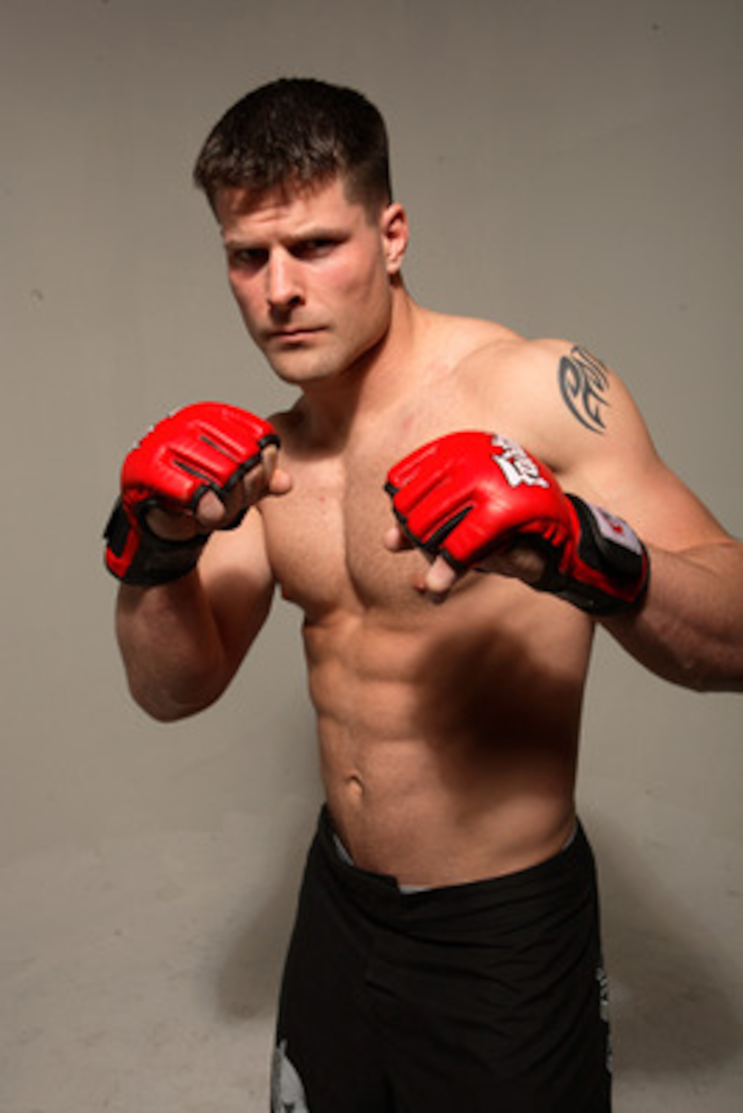 (C) MMA Weekly
