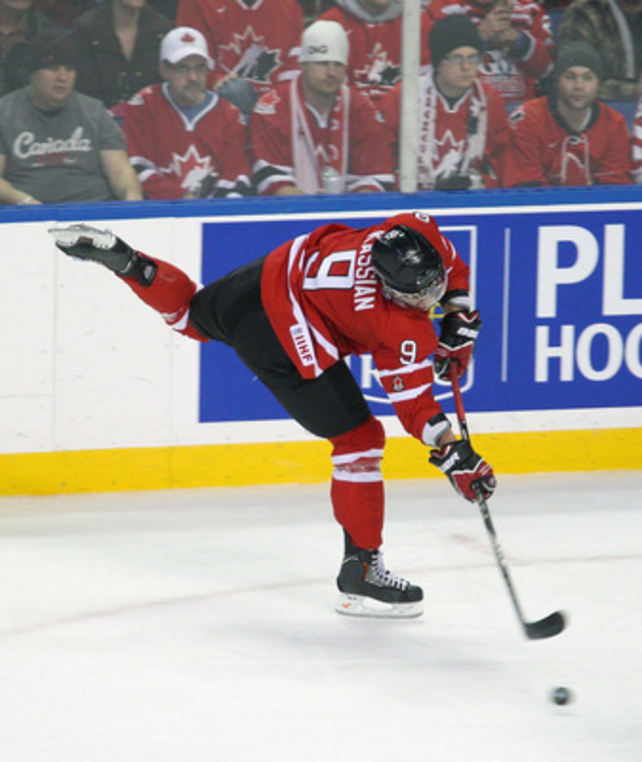 BUFFALO, NY - JANUARY 02: Zack Kassian #9 of Canada shoots against Switzerland during the 2011 IIHF World U20 Championship game between Canada and Switzerland on January 2, 2011 in Buffalo, New York. Canada won 4-1. (Photo by Rick Stewart/Getty Images) BUFFALO, NY - JANUARY 02: Zack Kassian #9 of Canada shoots against Switzerland during the 2011 IIHF World U20 Championship game between Canada and Switzerland on January 2, 2011 in Buffalo, New York. Canada won 4-1. (Photo by Rick Stewart/Getty Images)