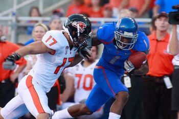 BOISE, ID - SEPTEMBER 25:  Wide receiver Titus Young #1 of the Boise State Broncos runs the ball against cornerback Brandon Hardin #17 of the Oregon State Beavers at Bronco Stadium on September 25, 2010 in Boise, Idaho.  (Photo by Otto Kitsinger III/Getty