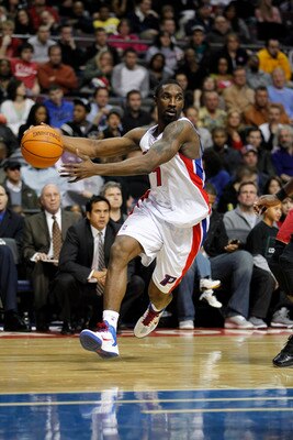 AUBURN HILLS, MI - FEBRUARY 11: Ben Gordon #7 of the Detroit Pistons drives to the basket while playing the Miami Heat at The Palace of Auburn Hills on February 11, 2011 in Auburn Hills, Michigan. Miami won the game 106-92.  (Photo by Gregory Shamus/Getty