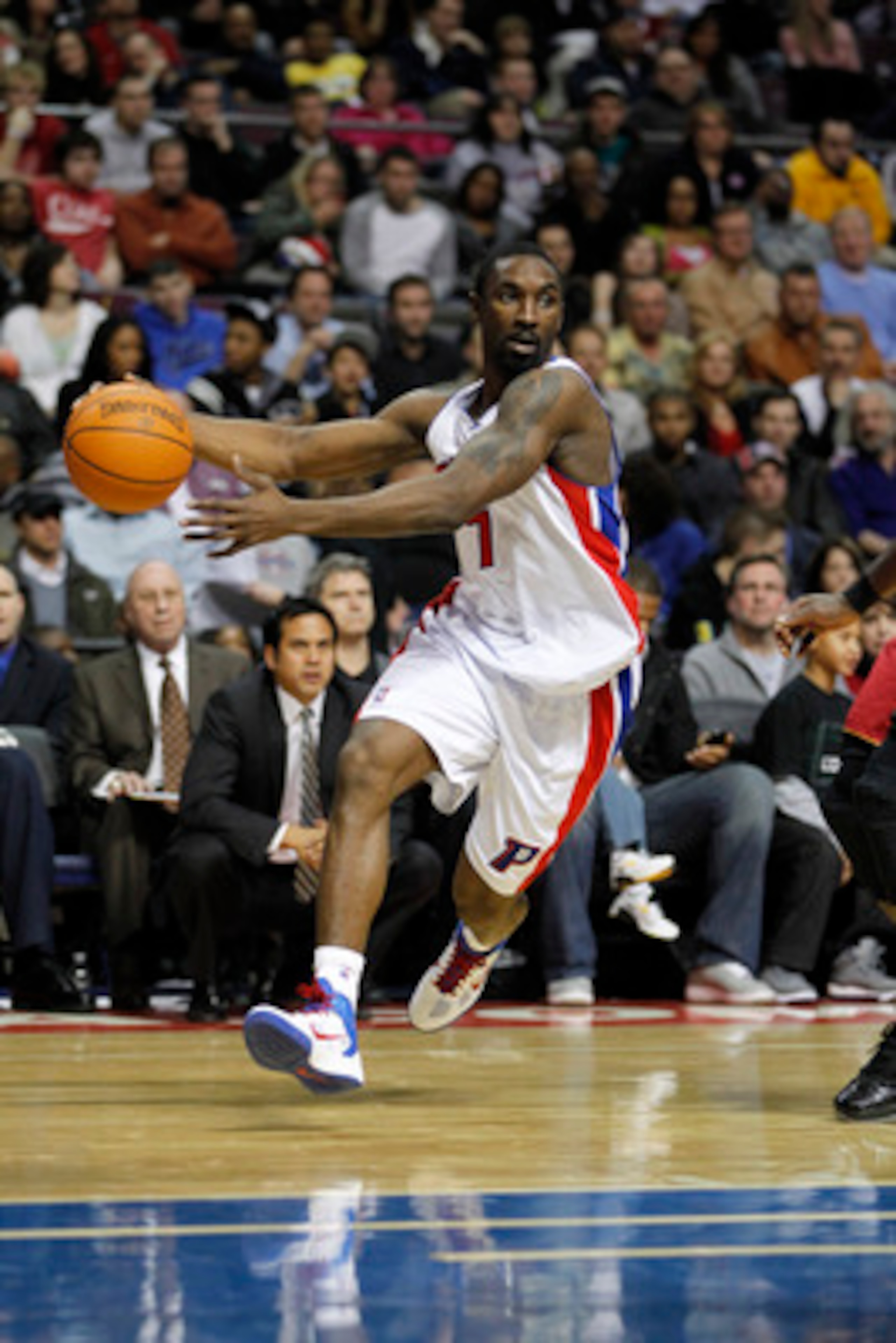 AUBURN HILLS, MI - FEBRUARY 11: Ben Gordon #7 of the Detroit Pistons drives to the basket while playing the Miami Heat at The Palace of Auburn Hills on February 11, 2011 in Auburn Hills, Michigan. Miami won the game 106-92. (Photo by Gregory Shamus/Getty AUBURN HILLS, MI - FEBRUARY 11: Ben Gordon #7 of the Detroit Pistons drives to the basket while playing the Miami Heat at The Palace of Auburn Hills on February 11, 2011 in Auburn Hills, Michigan. Miami won the game 106-92. (Photo by Gregory Shamus/Getty