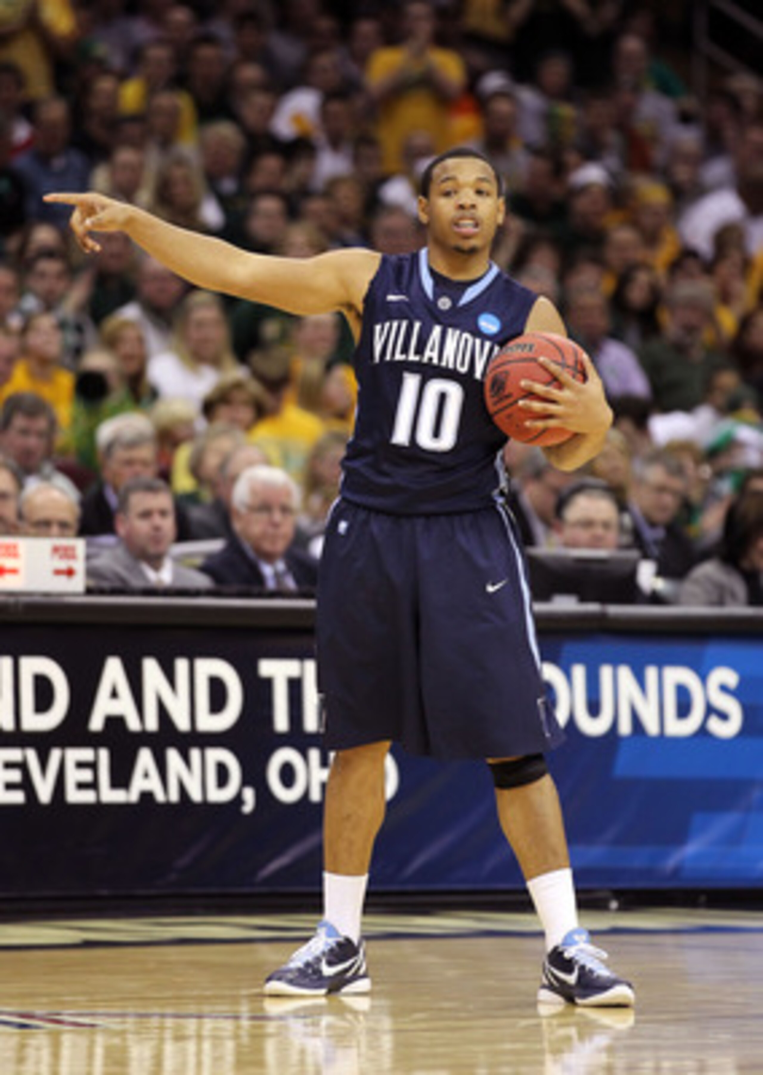 CLEVELAND, OH - MARCH 18: Corey Fisher #10 of the Villanova Wildcats handles the ball against the George Mason Patriots during the second round of the 2011 NCAA men's basketball tournament at Quicken Loans Arena on March 18, 2011 in Cleveland, Ohio.  (Pho