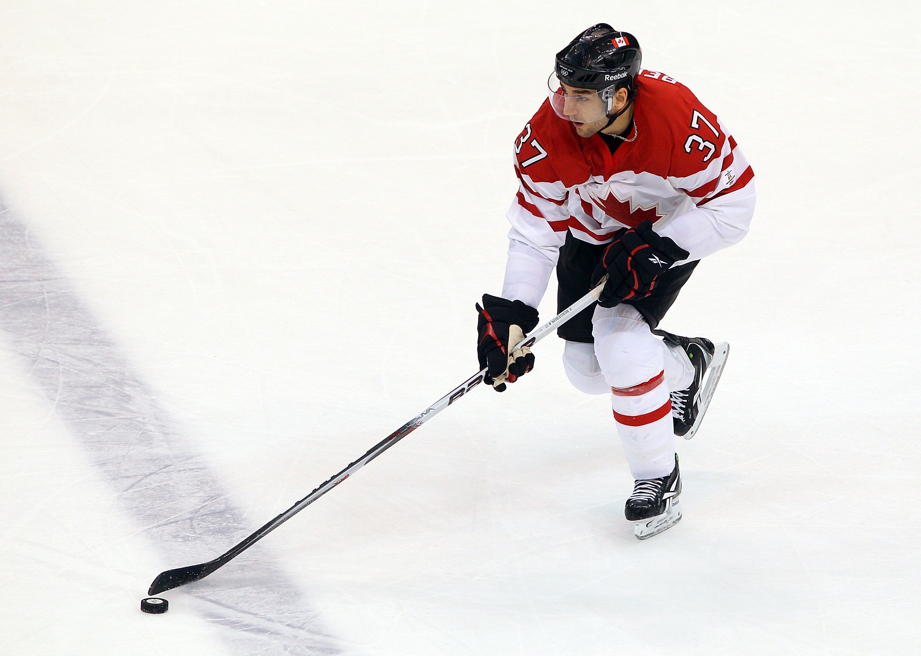 VANCOUVER, BC - FEBRUARY 26: Patrice Bergeron #37 of Canada in action during the ice hockey men's semifinal game between the Canada and Slovakia on day 15 of the Vancouver 2010 Winter Olympics at Canada Hockey Place on February 26, 2010 in Vancouver, Cana