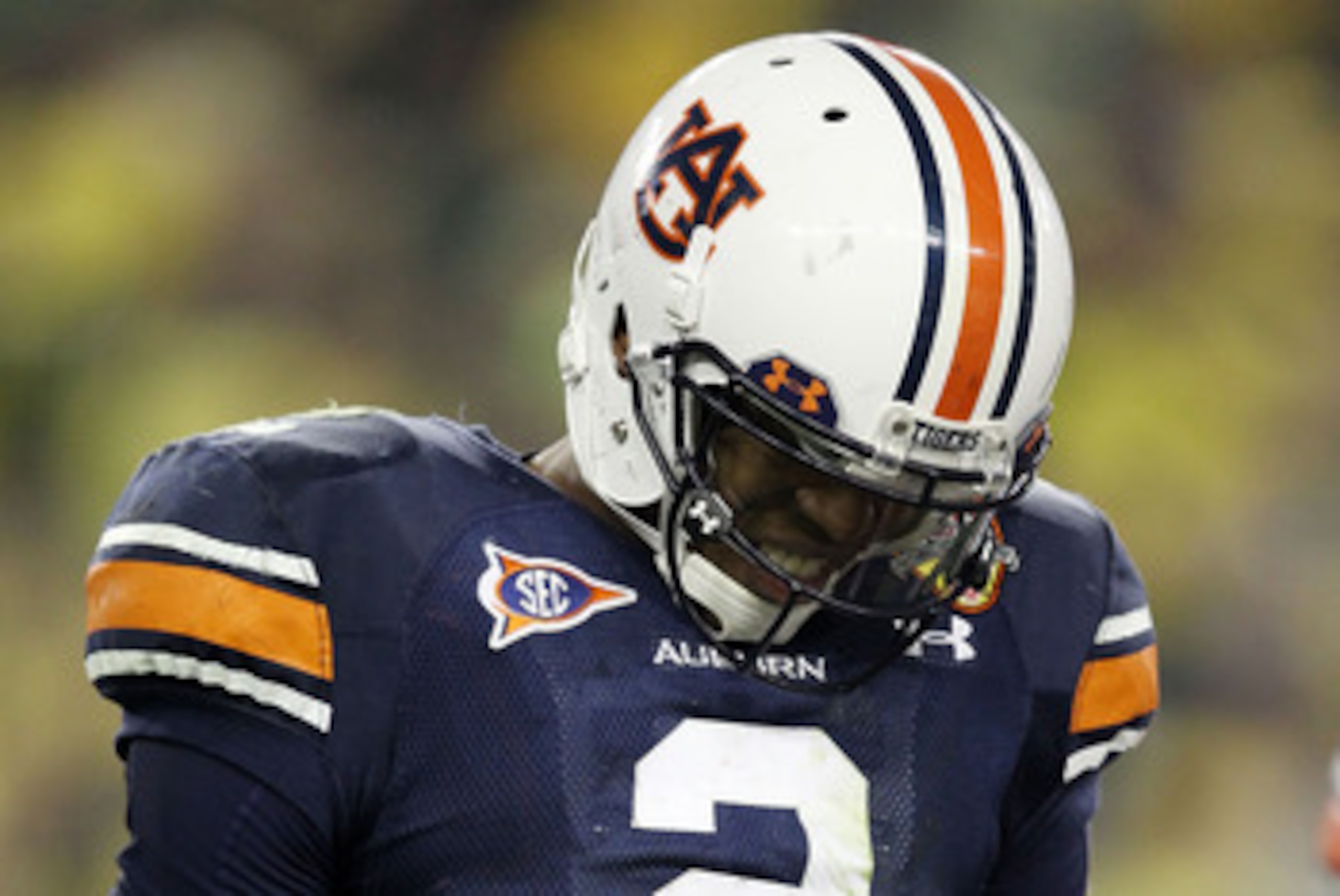 GLENDALE, AZ - JANUARY 10:  Cameron Newton #2 of the Auburn Tigers reacts during their game against the Oregon Ducks during the Tostitos BCS National Championship Game at University of Phoenix Stadium on January 10, 2011 in Glendale, Arizona.  (Photo by C